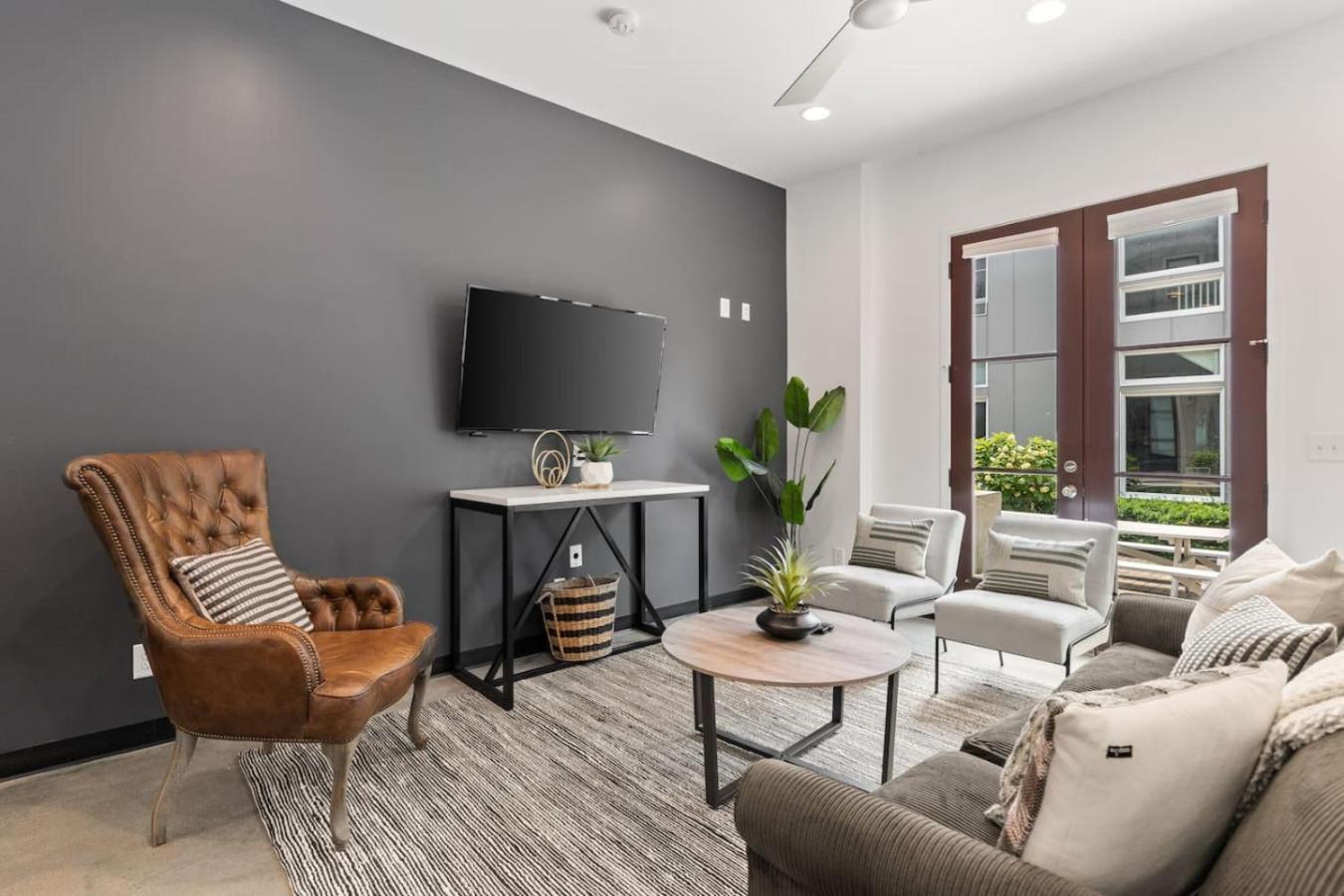 12 South Walk To Belmont With Deck And Patio * Nashville