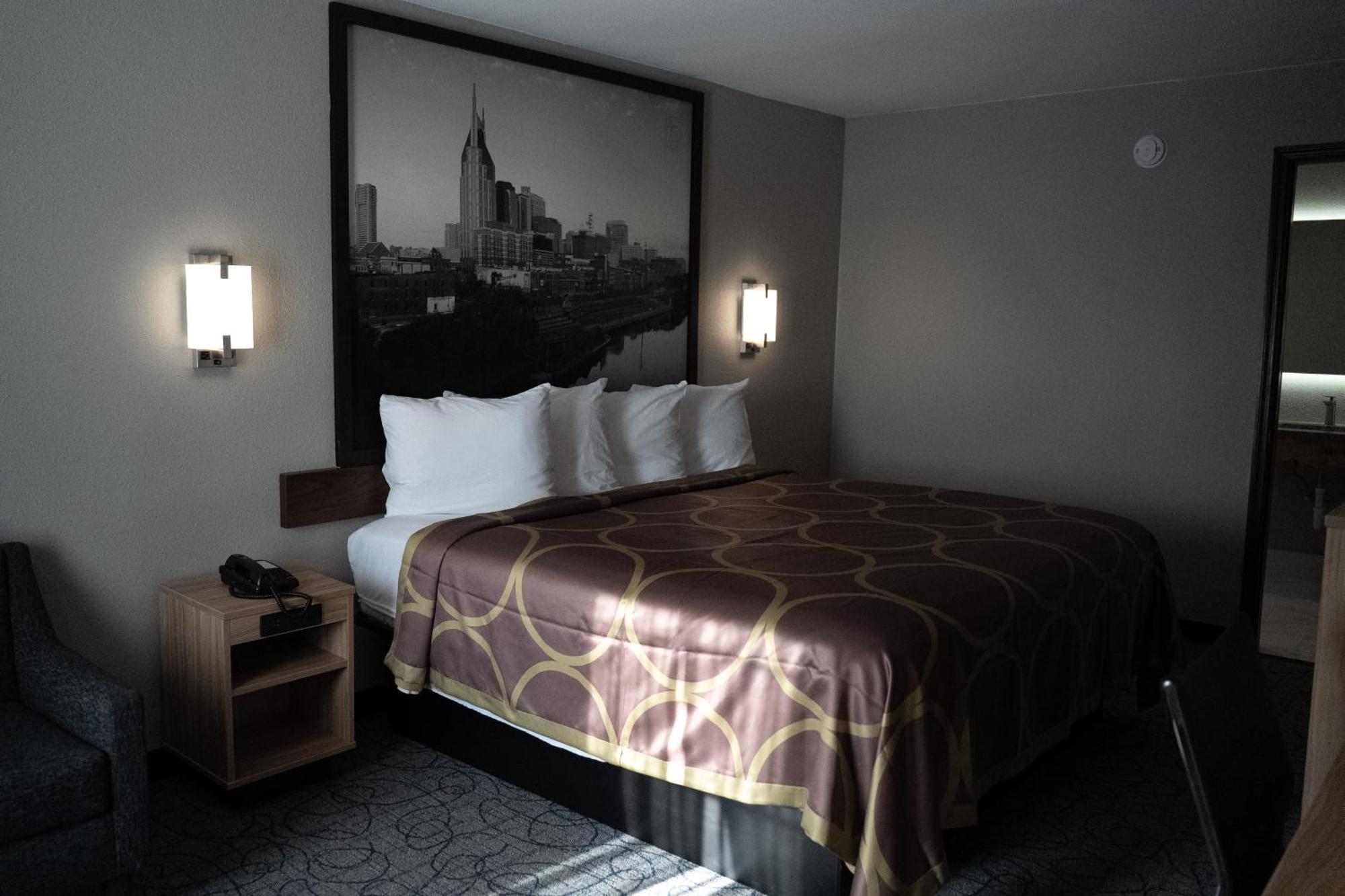 Hotel Super 8 By Wyndham Antioch/nashville South East Nashville