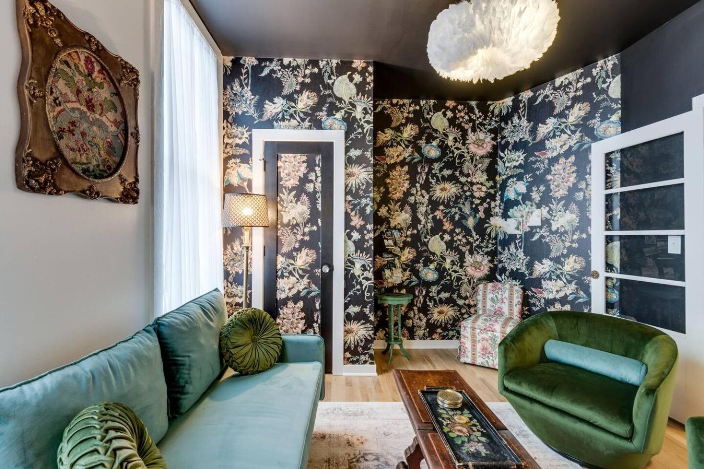 Chic 2 Bed 2 Bath, In 12 South Holiday home *