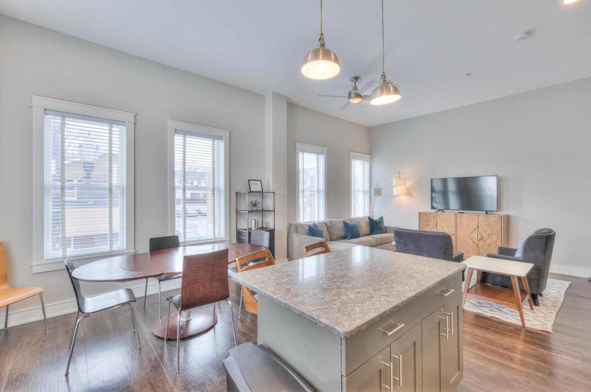 Boutique In The Heart Of Dynamic 12 South Nashville