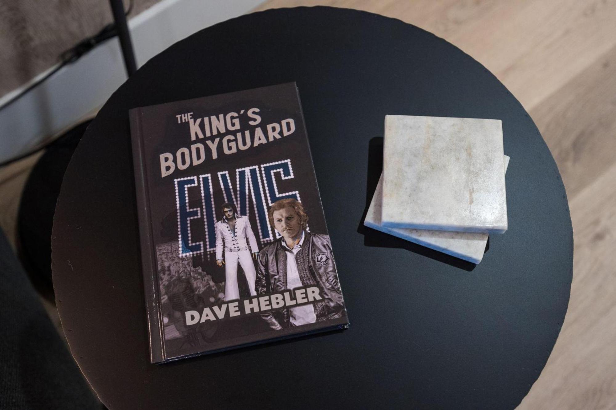 Twin Notes - Odyssey - 2 Units - Mins To Broadway Holiday home