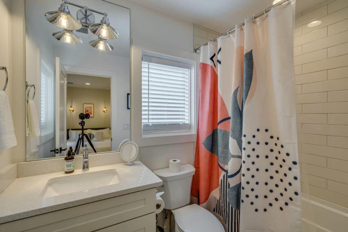 Luxurious Germantown Homes For Groups