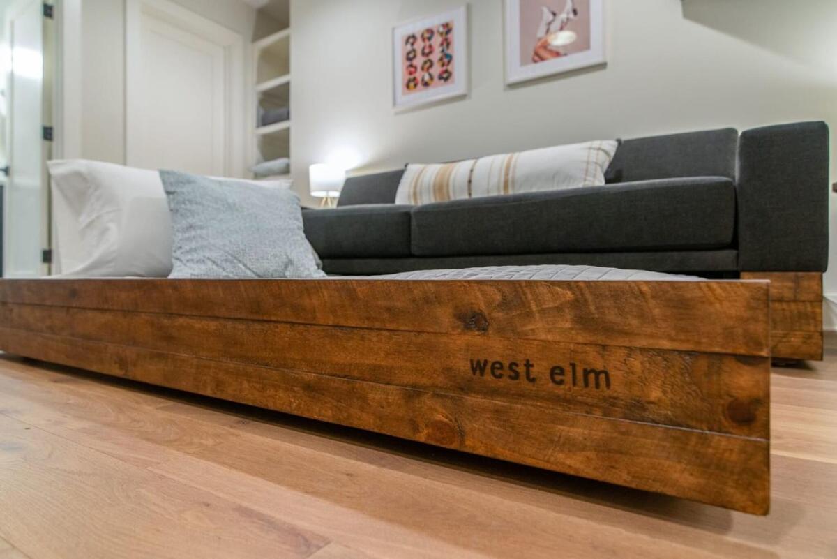 Luxurious Germantown Homes For Groups