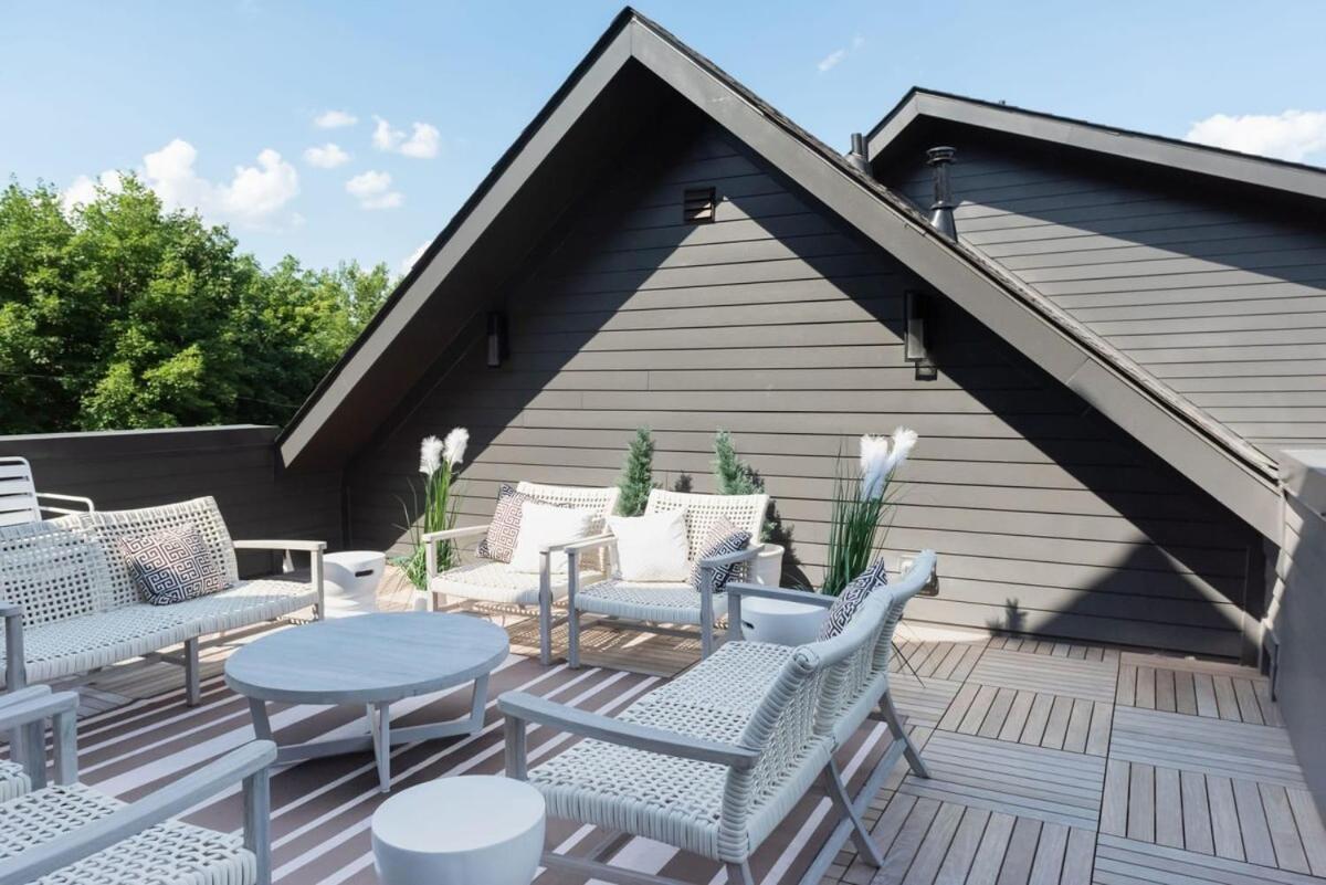 Luxurious Germantown Homes For Groups Holiday home