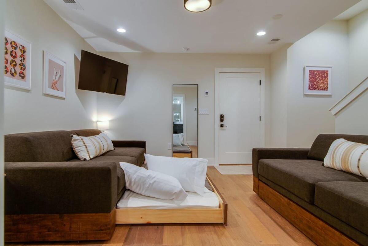 Luxurious Germantown Homes For Groups Holiday home Nashville