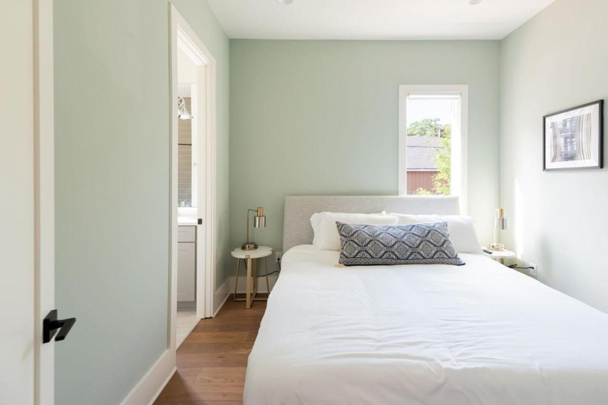 Luxurious Germantown Homes For Groups