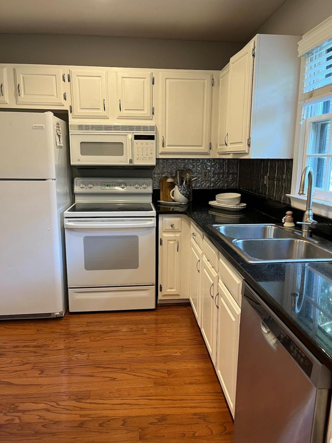 Lovely House * Nashville