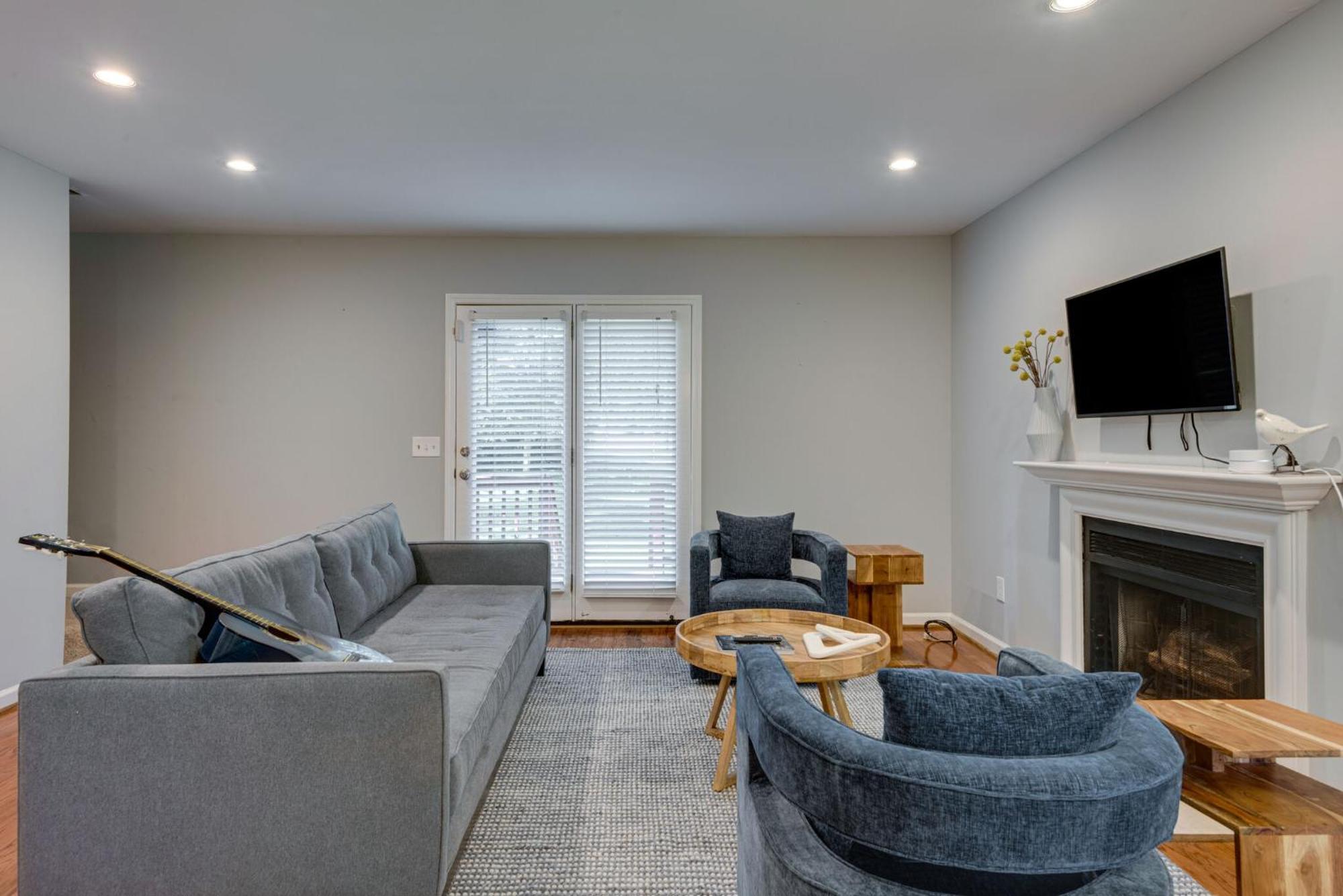 Holiday home Lovely House *