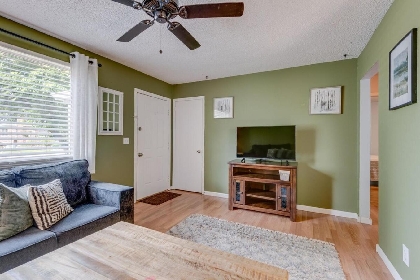 Holiday home Sunshine