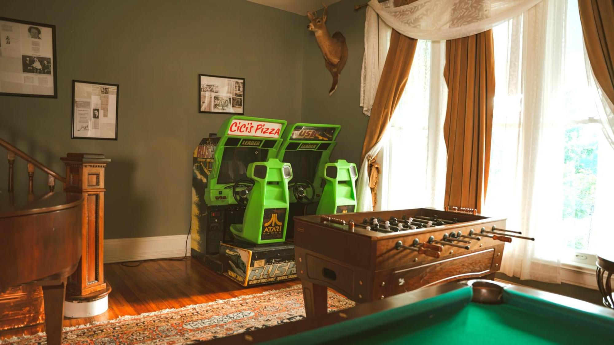 The Magnolia Mansion 6 Minutes To Broadway On 4 Acres Nashville