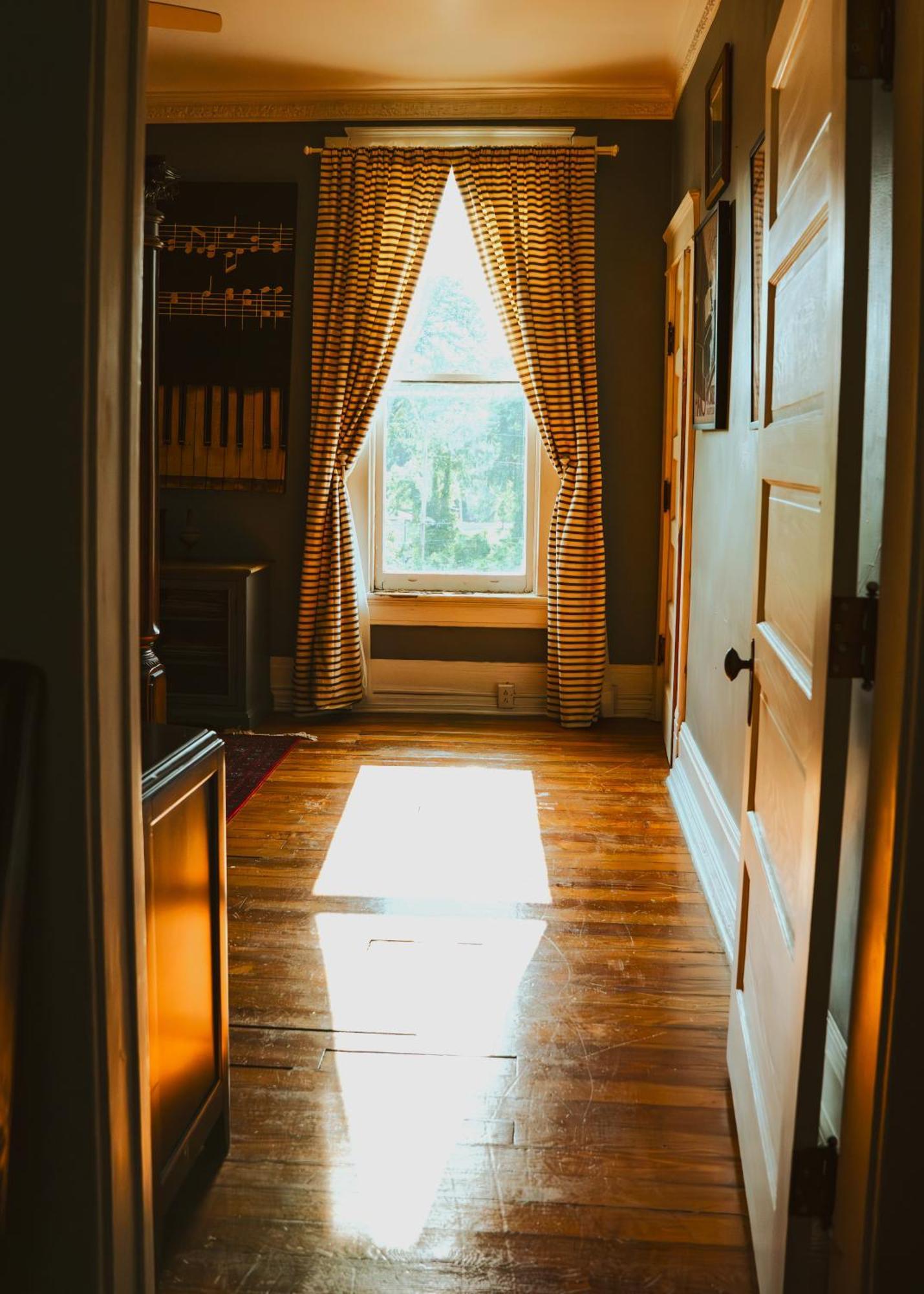 The Magnolia Mansion 6 Minutes To Broadway On 4 Acres Holiday home Nashville