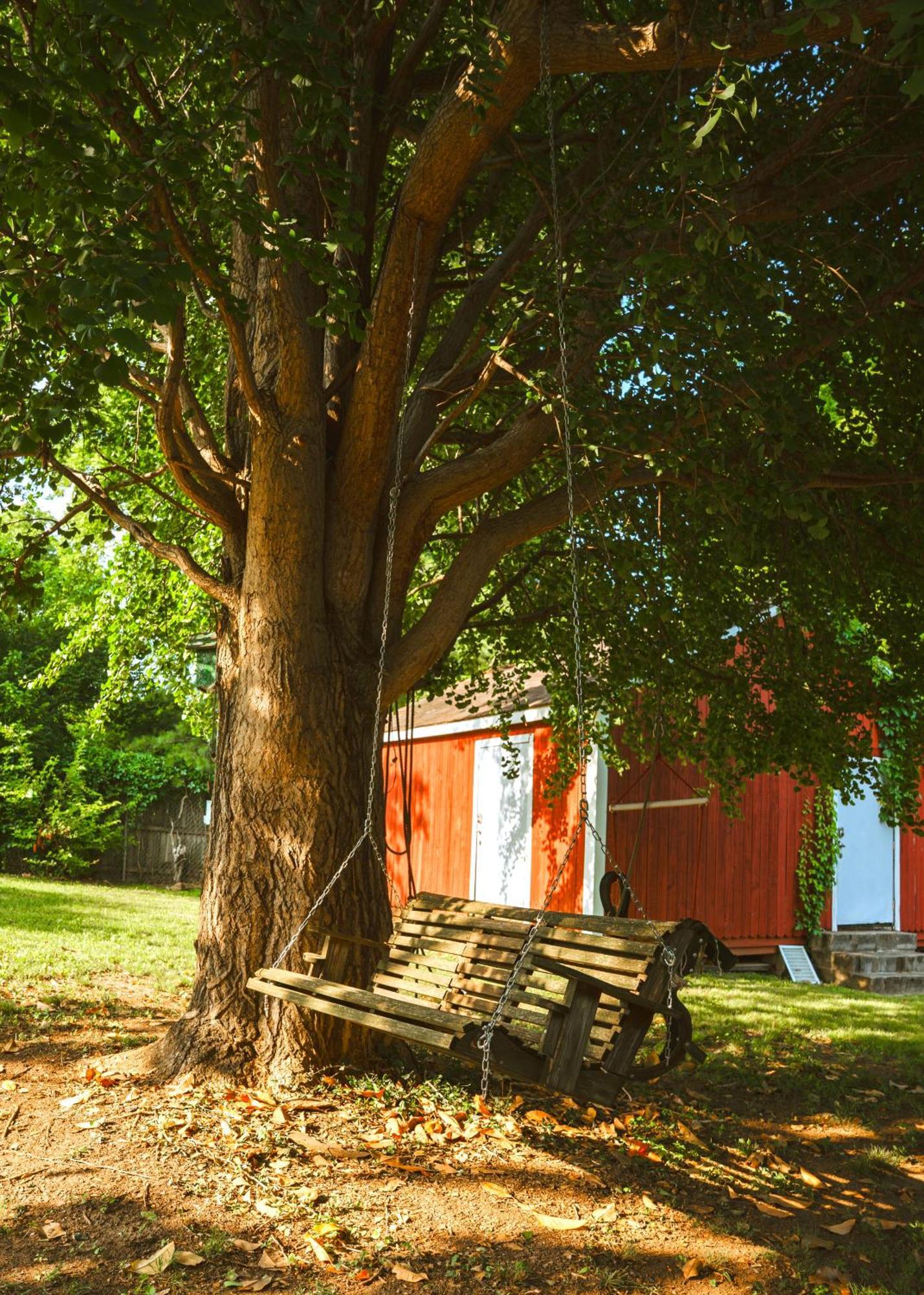 The Magnolia Mansion 6 Minutes To Broadway On 4 Acres