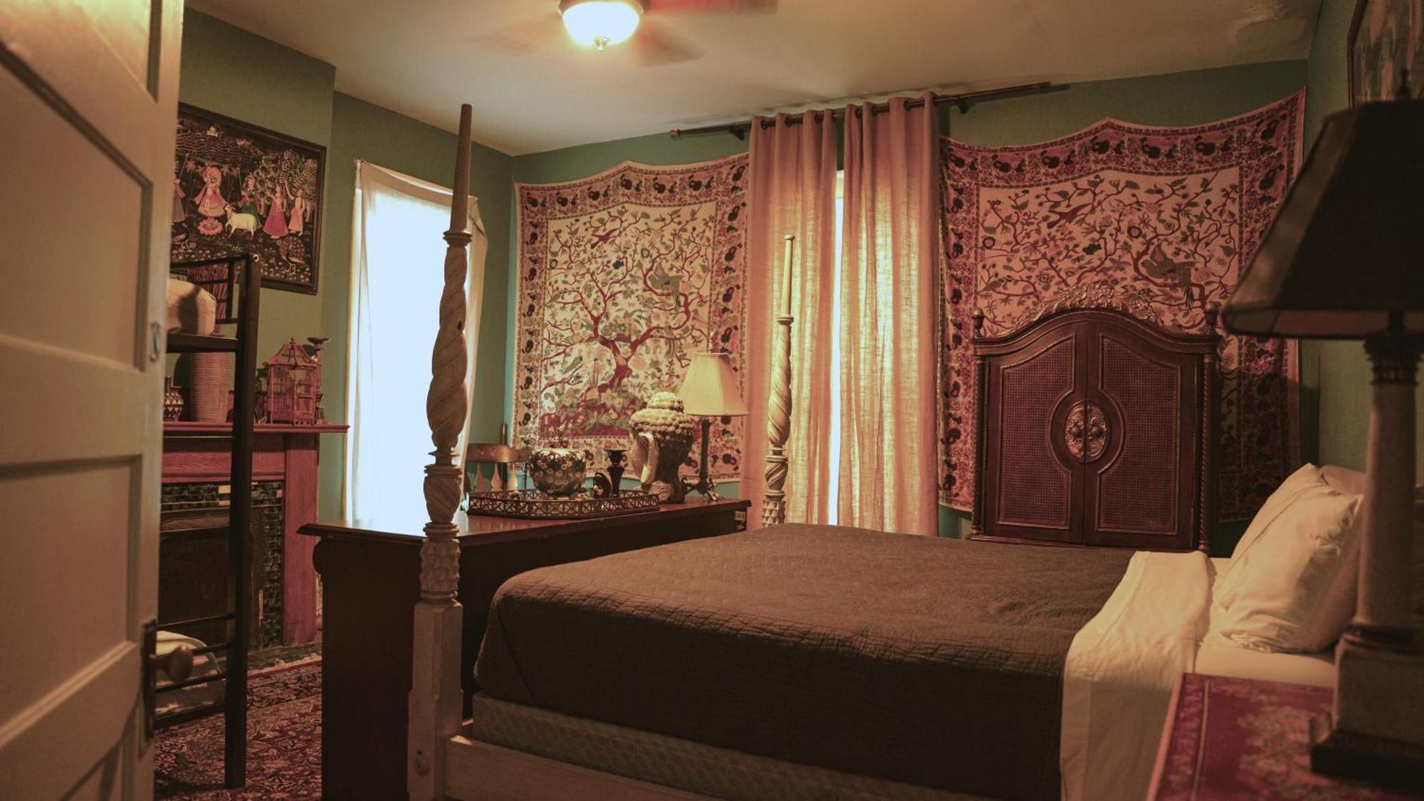 The Magnolia Mansion 6 Minutes To Broadway On 4 Acres