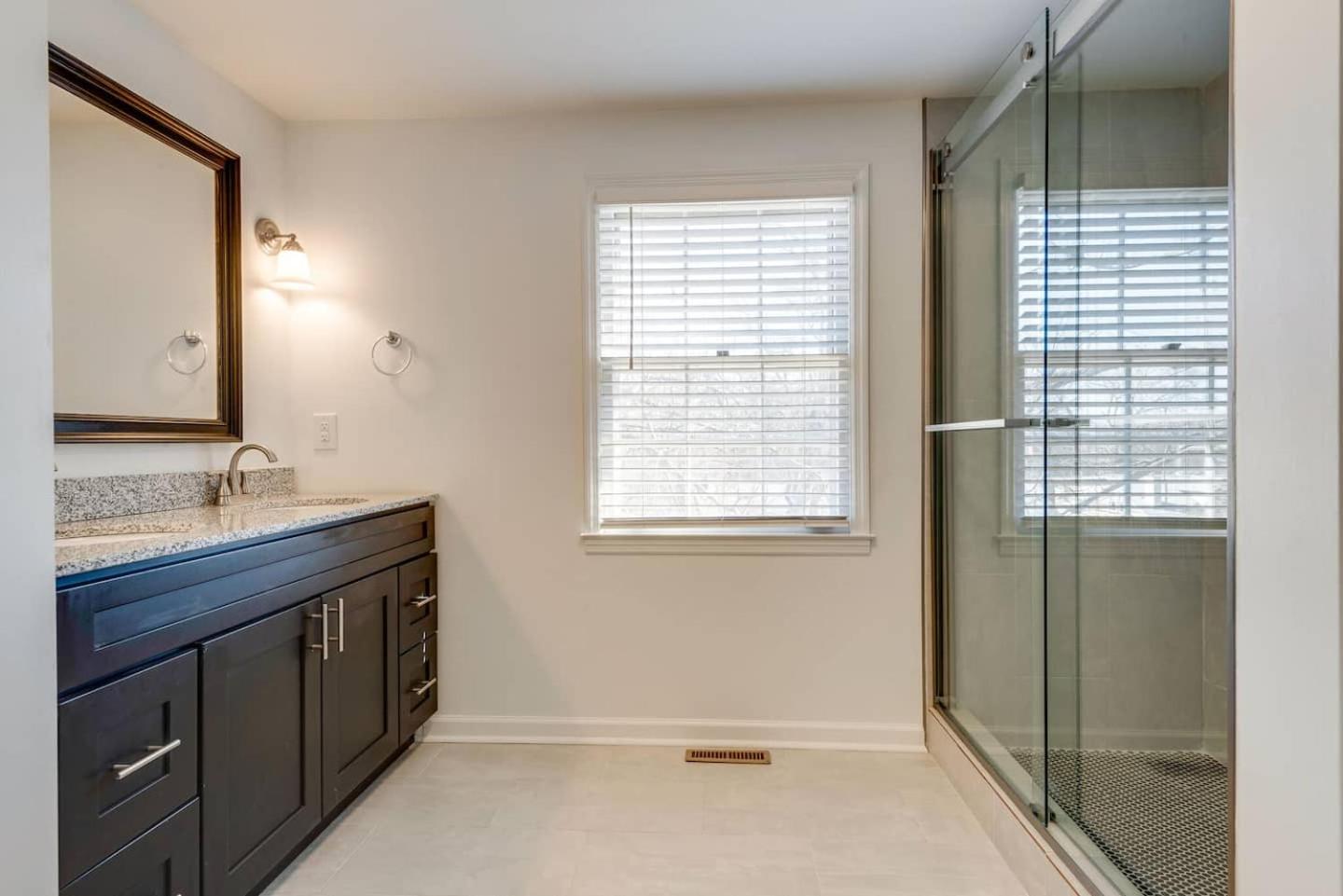 Luxury Townhouse On Music Row - Downtown