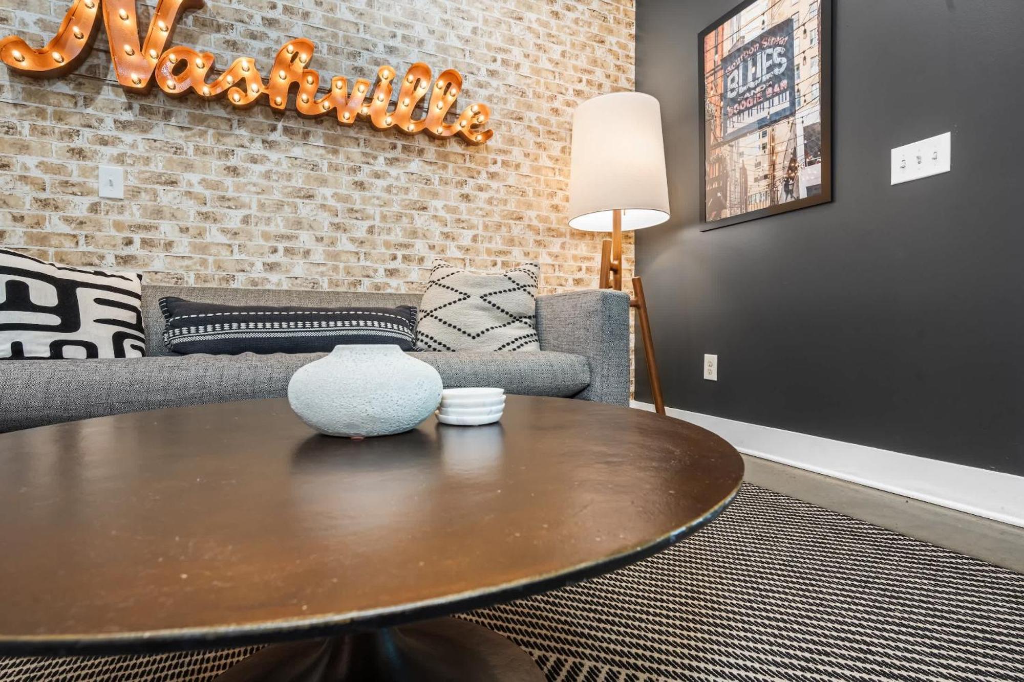 Beautiful For 4 Mins To Nightlife Holiday home Nashville