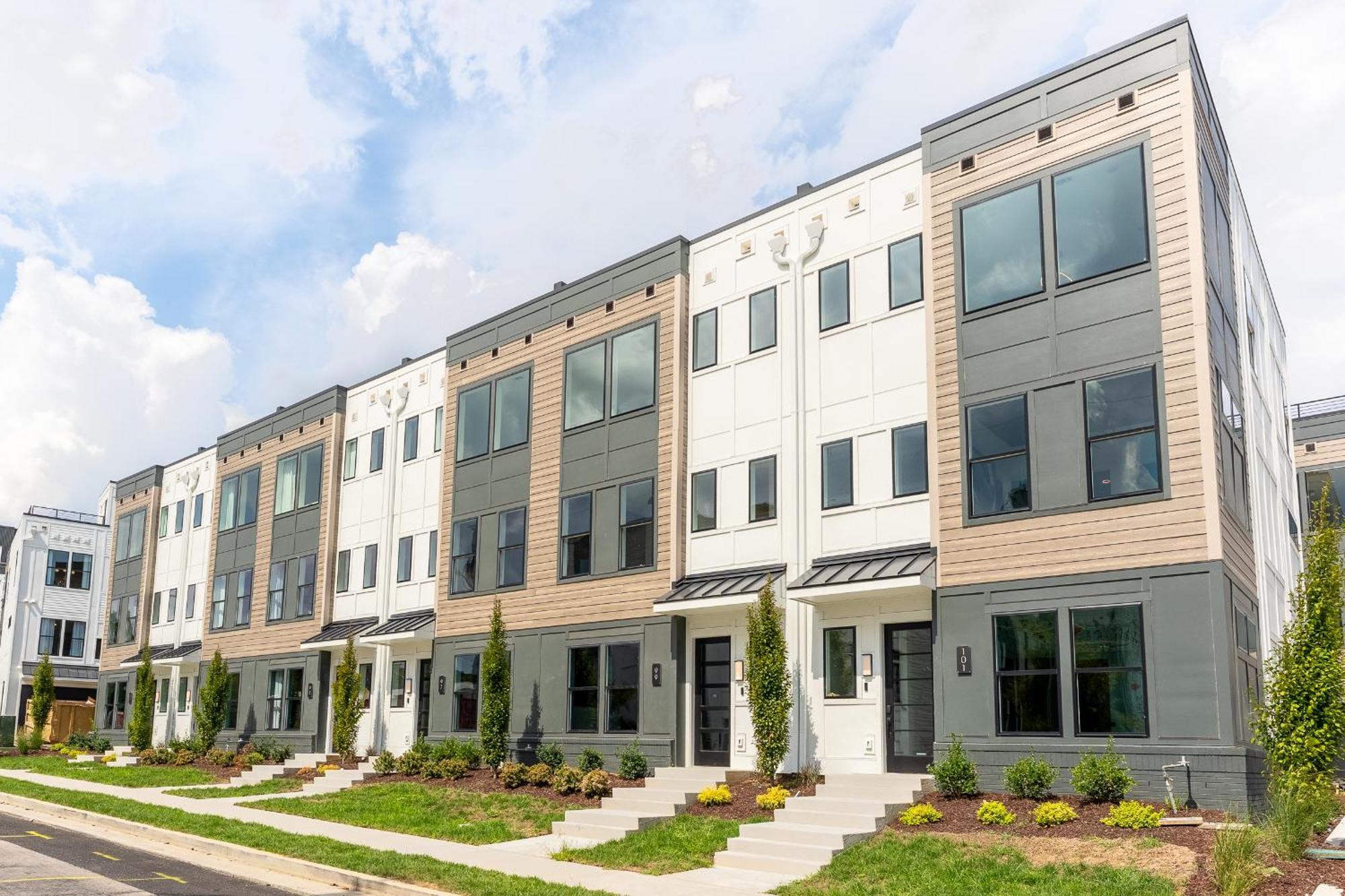 Mira & Milo At The Lucy By Local Holiday home