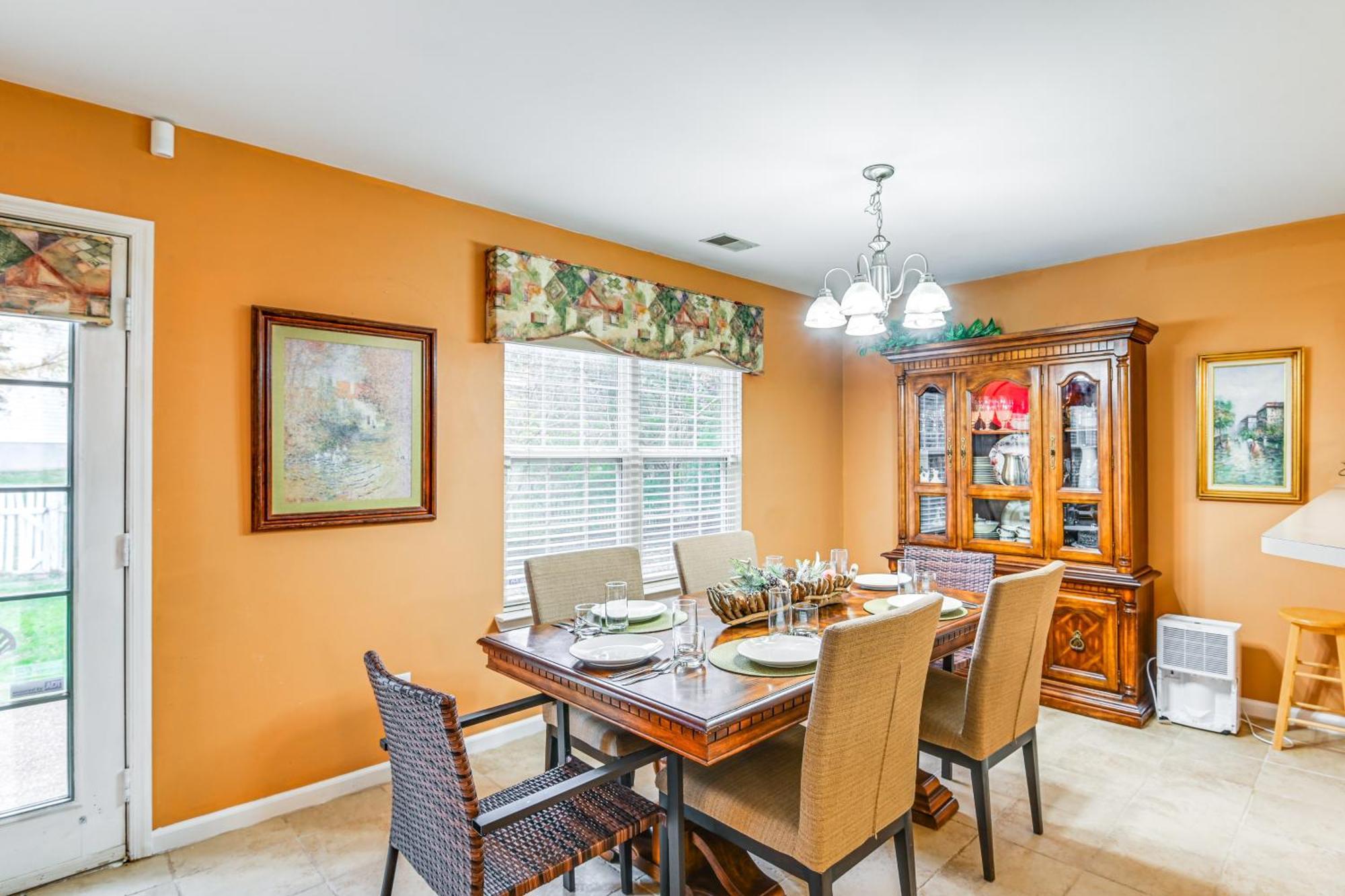 18 Mi To With Dedicated Workspace Holiday home