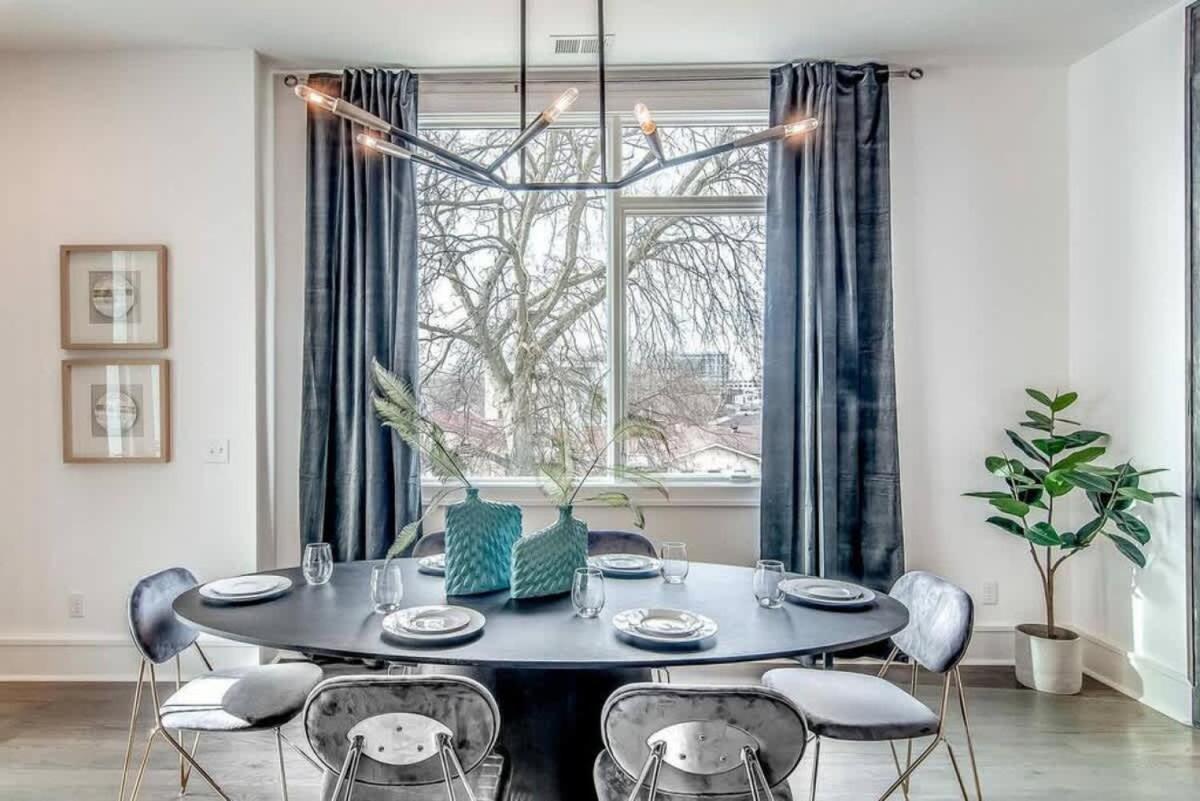 Daydream At The Gulch - Rooftop Movies With A View