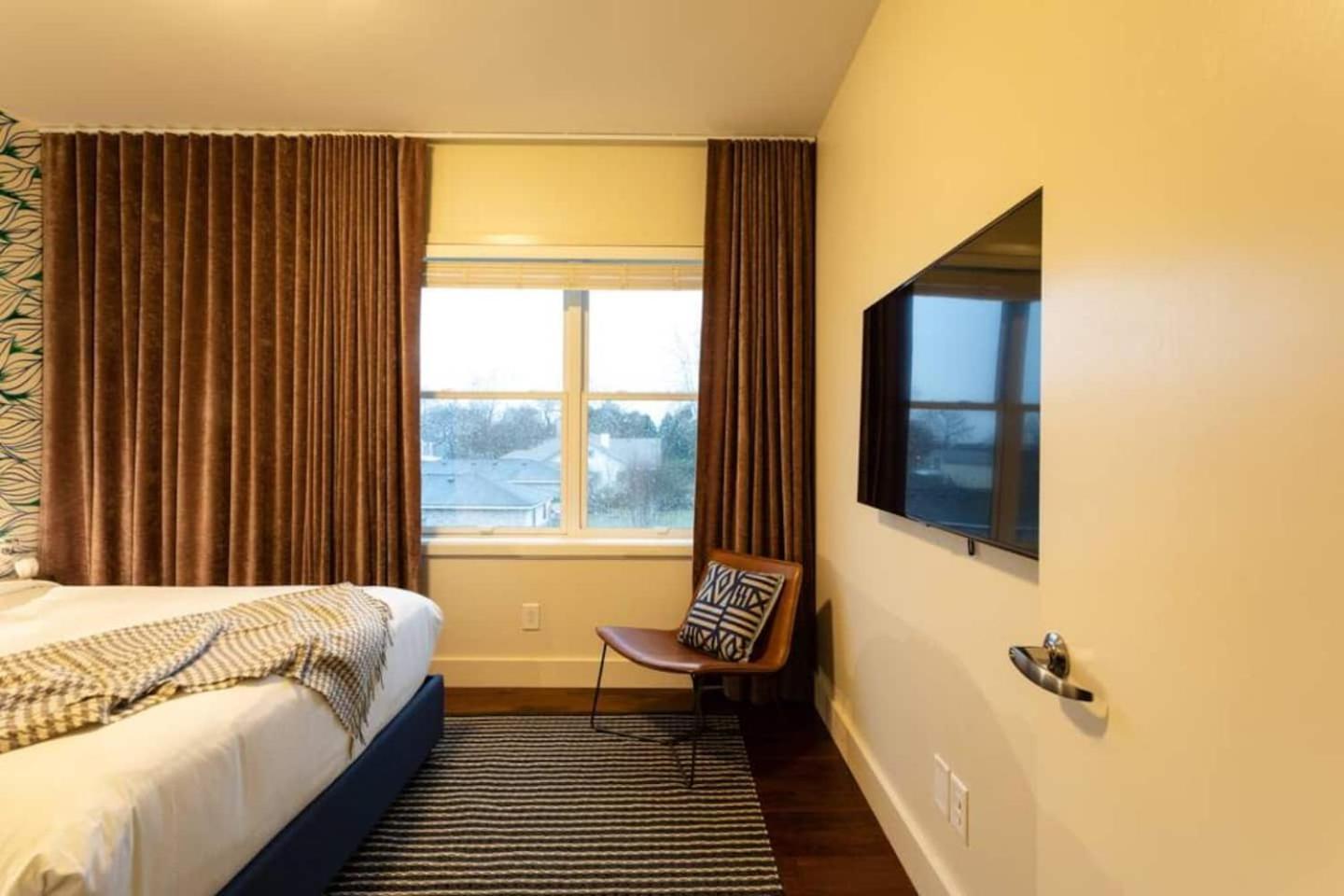 Aparthotel Heart Of 12 South, Near Downtown, Park Free - #16 4*