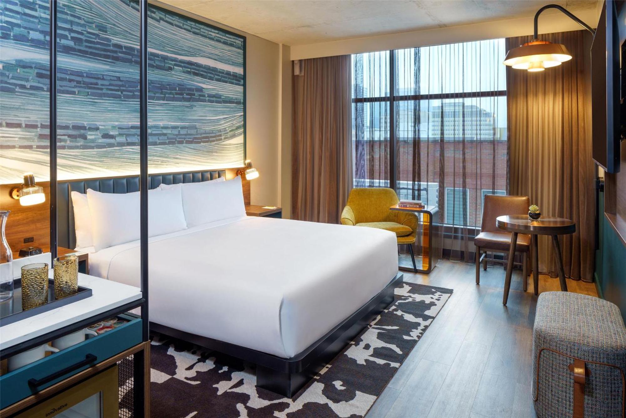 Caption By Hyatt Downtown Hotel