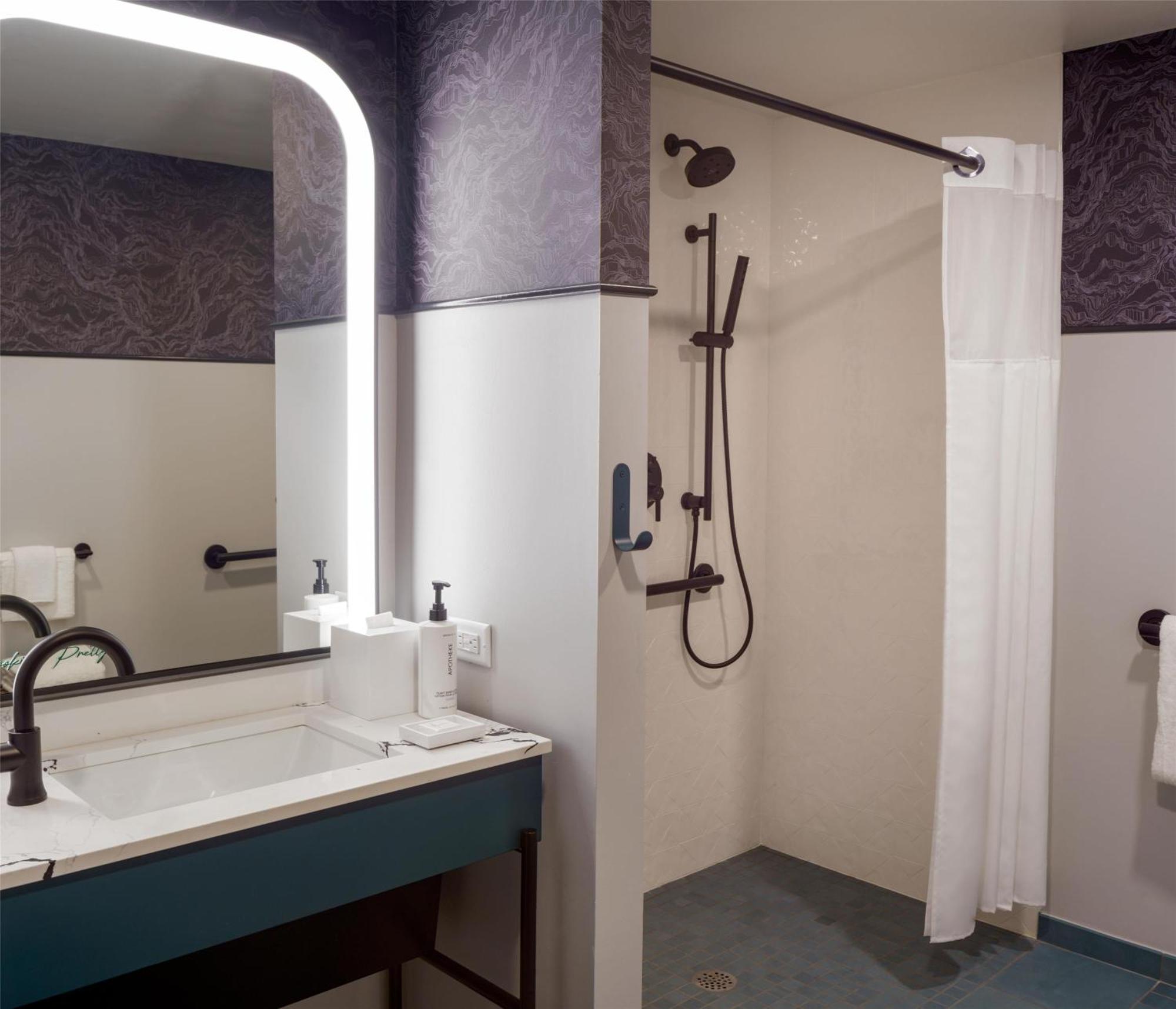 Caption By Hyatt Downtown Hotel Nashville