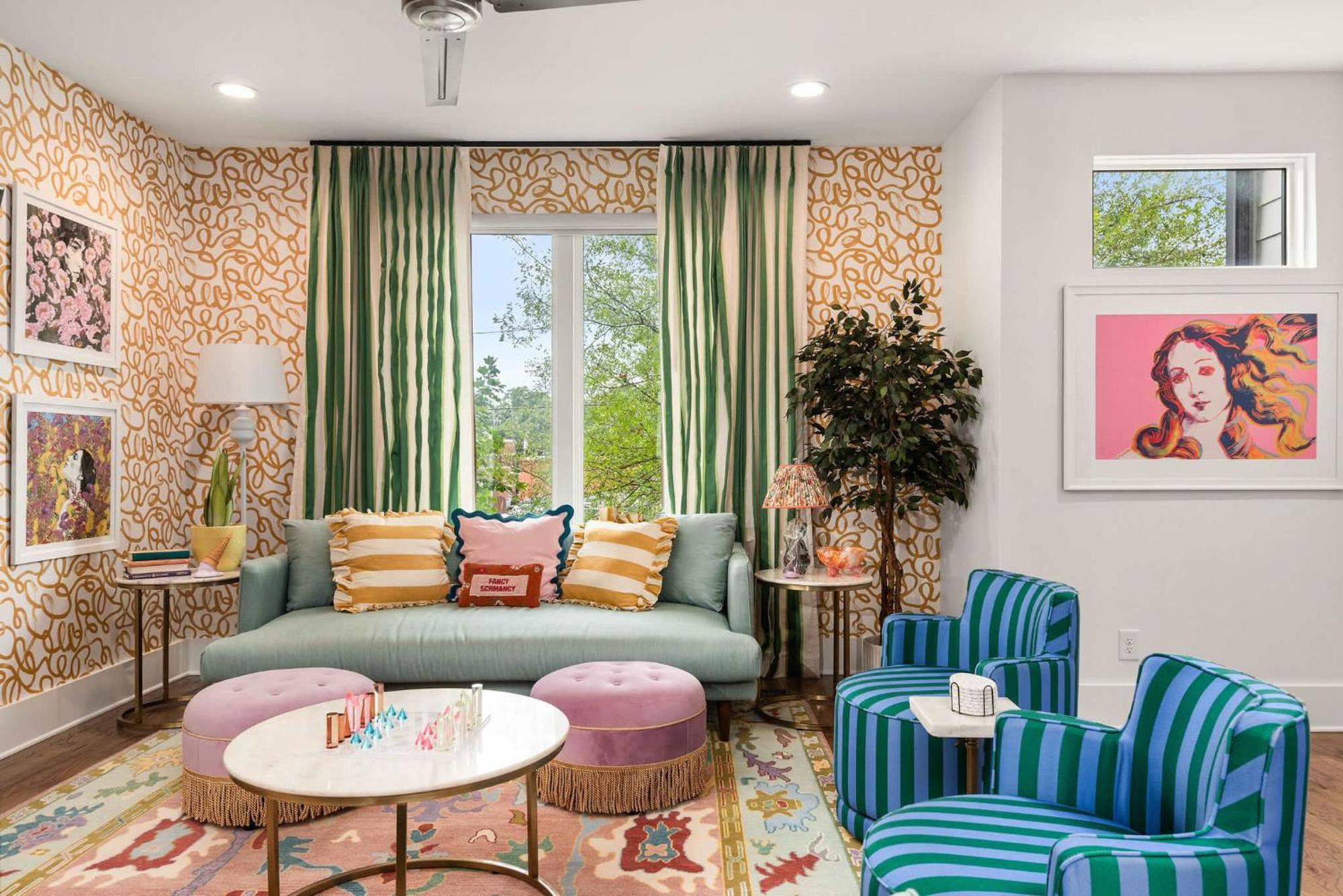 Holiday home Play At 8th & Argyle Elite Vacation Spot