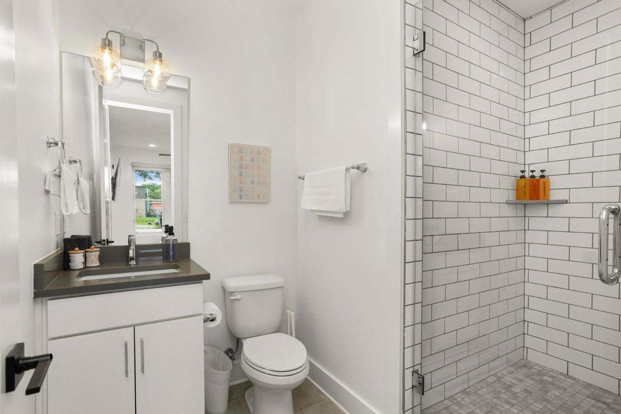 Play At 8th & Argyle Elite Vacation Spot Holiday home