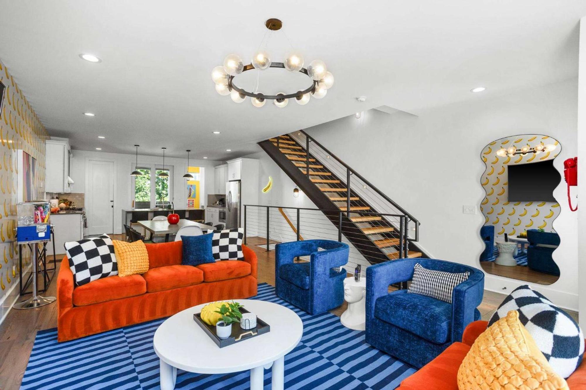 Pop Art Retreat On Legendary 8th - Walk Everywhere Nashville