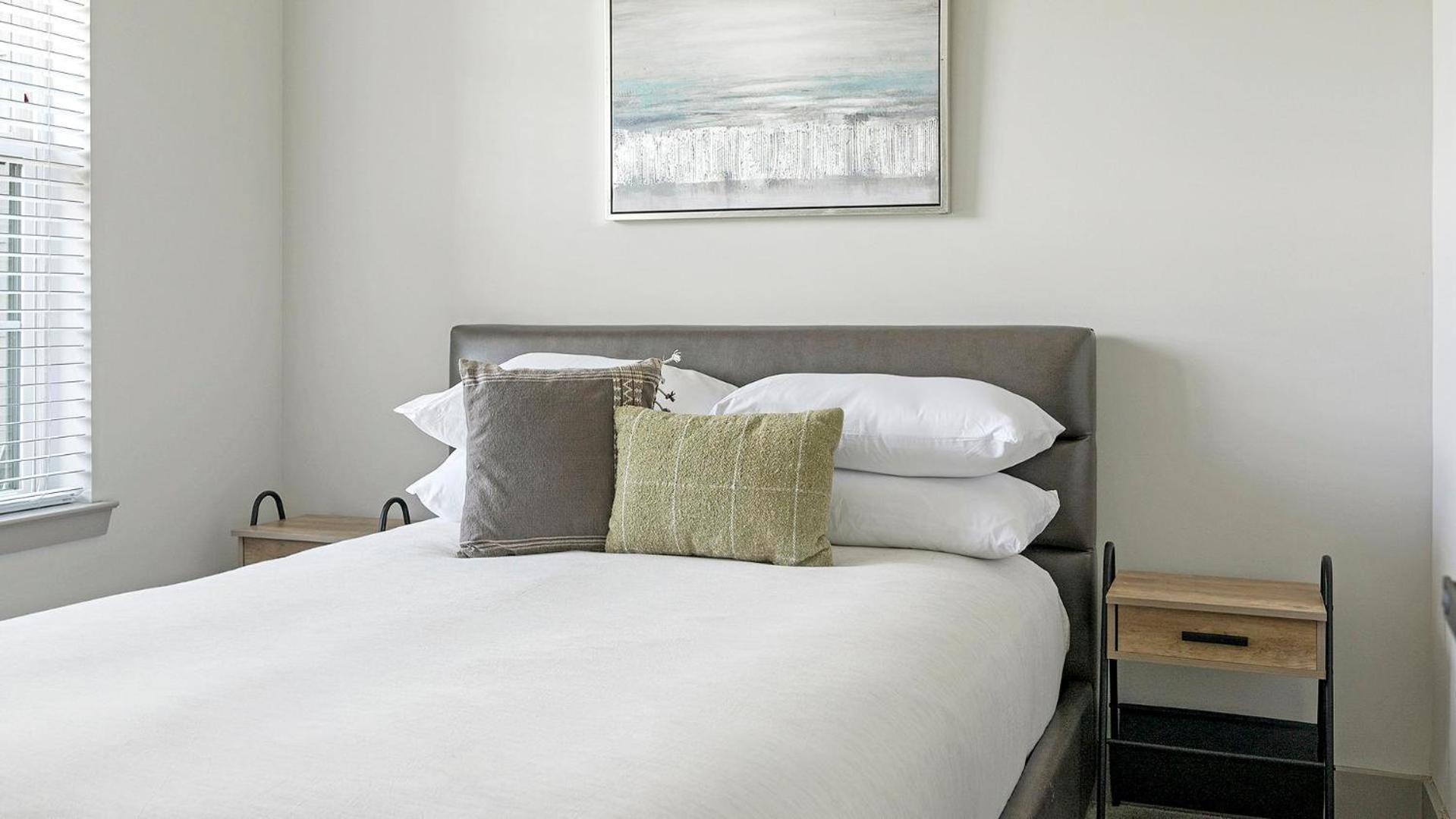 Landing Stylish 1Bd Rooftop Lounge Pool Apartment *