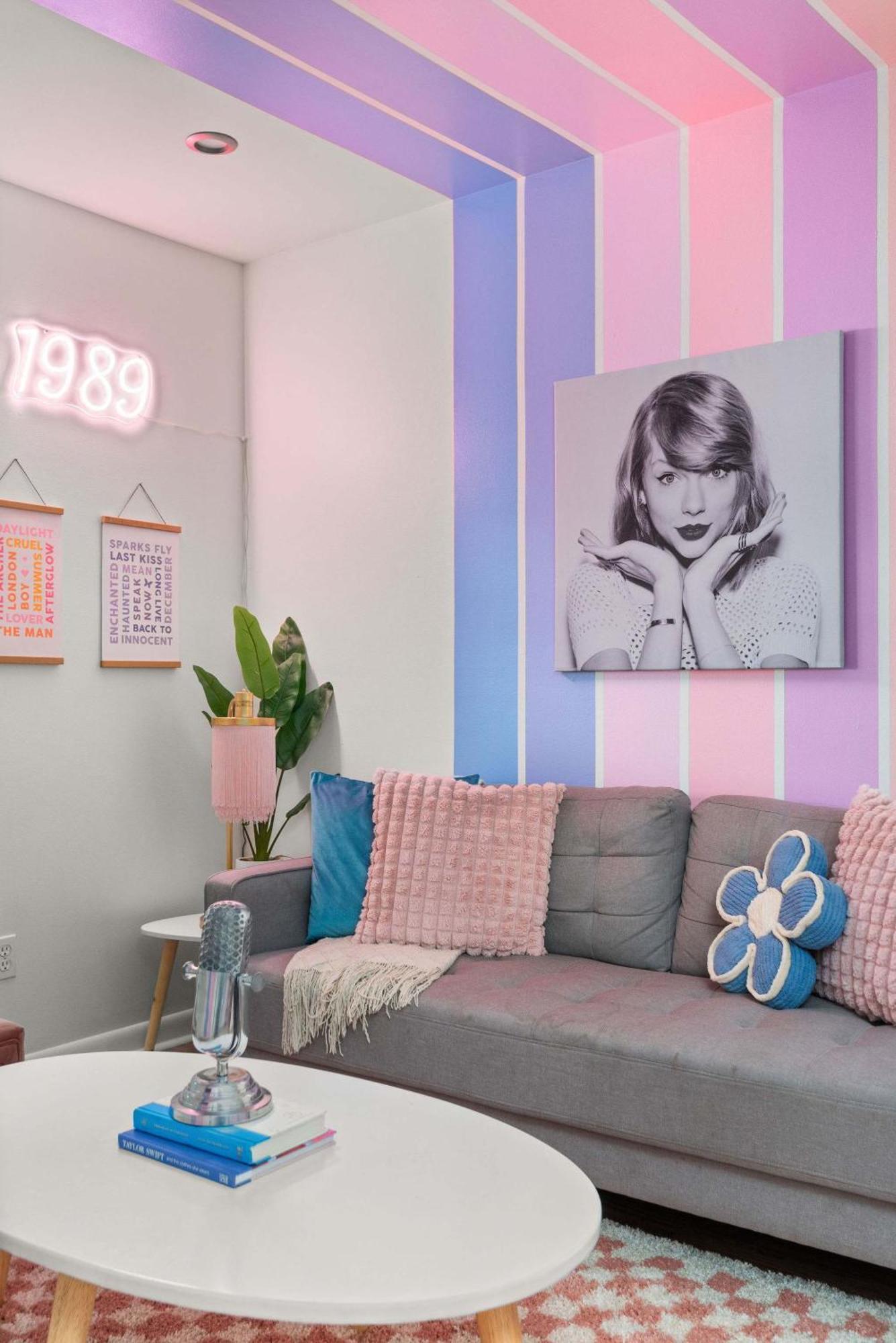 The Swiftie Taylor Themed Oasis In Midtown Nashville