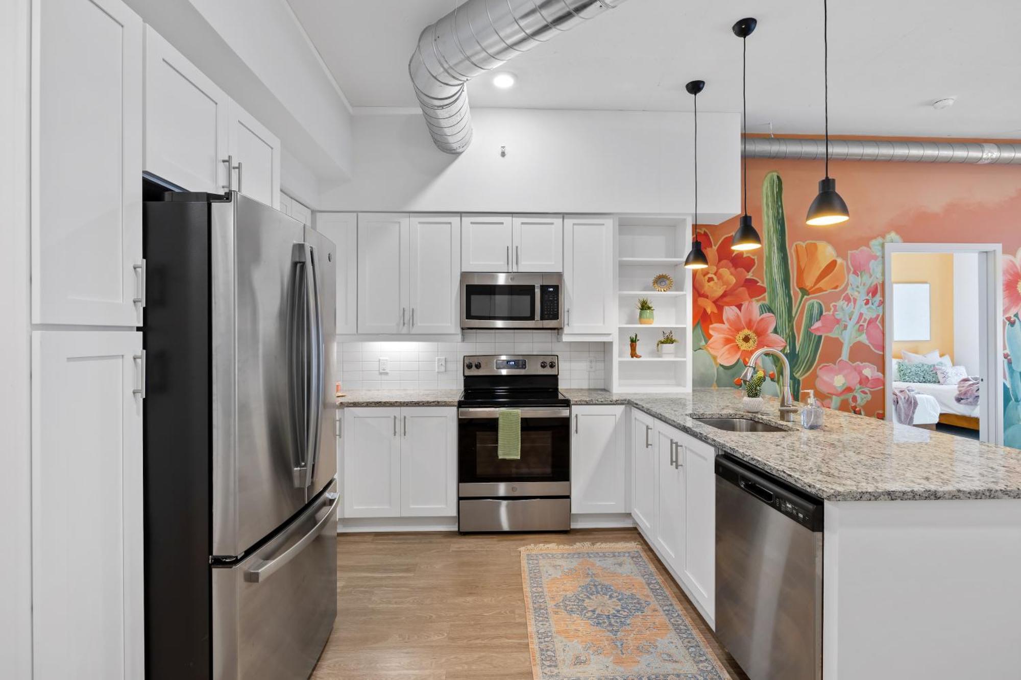 Wild & Chic - Walk To Broadway-rooftop Pool! Apartment