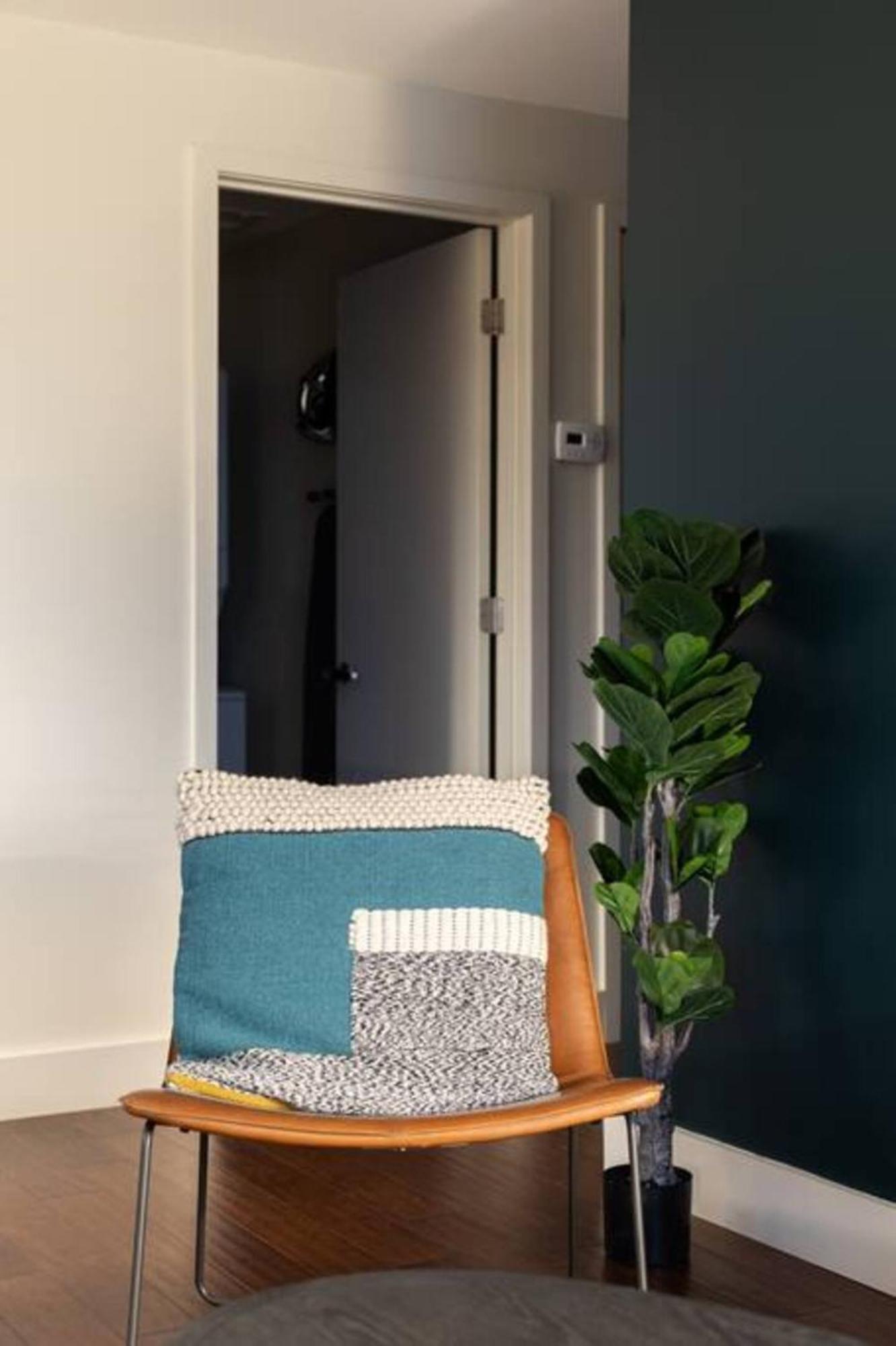 Heart Of 12 South, Near Downtown, Park Free- #15 Aparthotel 4*