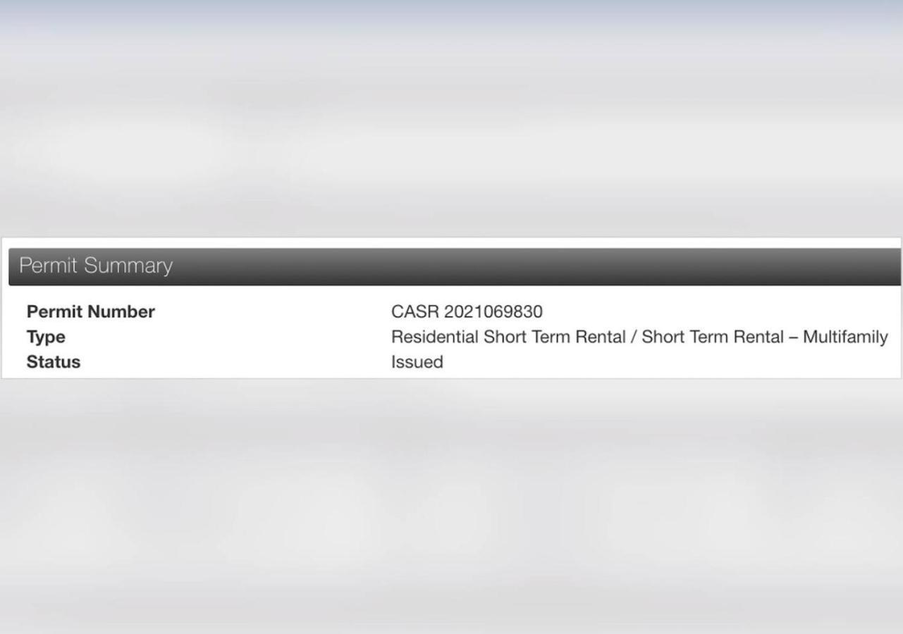 Two Adjacent Homes By 12 South And Belmont That Sleeps 24 *