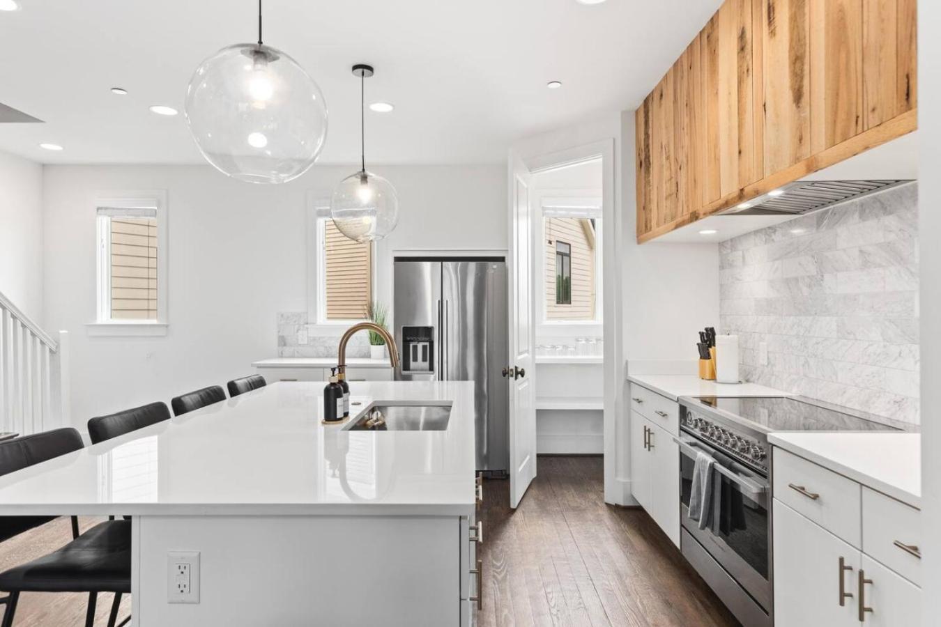 Holiday home Two Adjacent Homes By 12 South And Belmont That Sleeps 24 Nashville