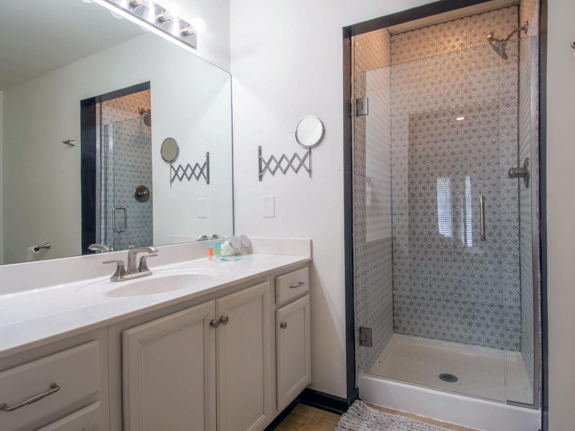 Pet Friendly - Near Dt Nash & Music Row Holiday home