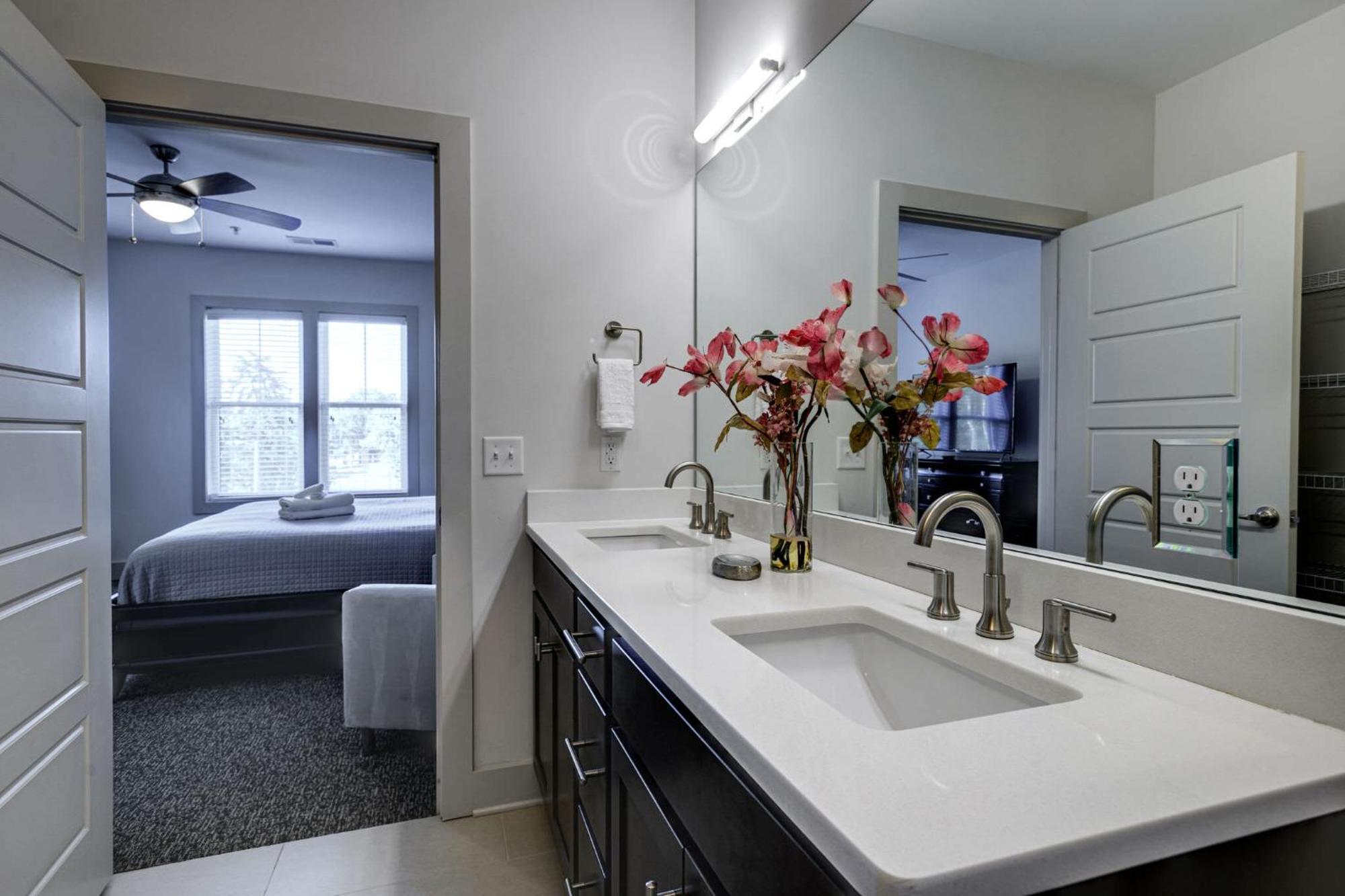 Quiet - Prime Locale Within Mins To Dt * Nashville