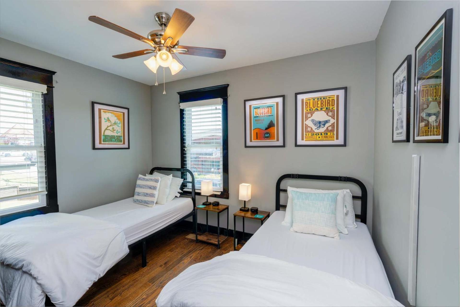 Hello Goodbye - Ultimate Experience *