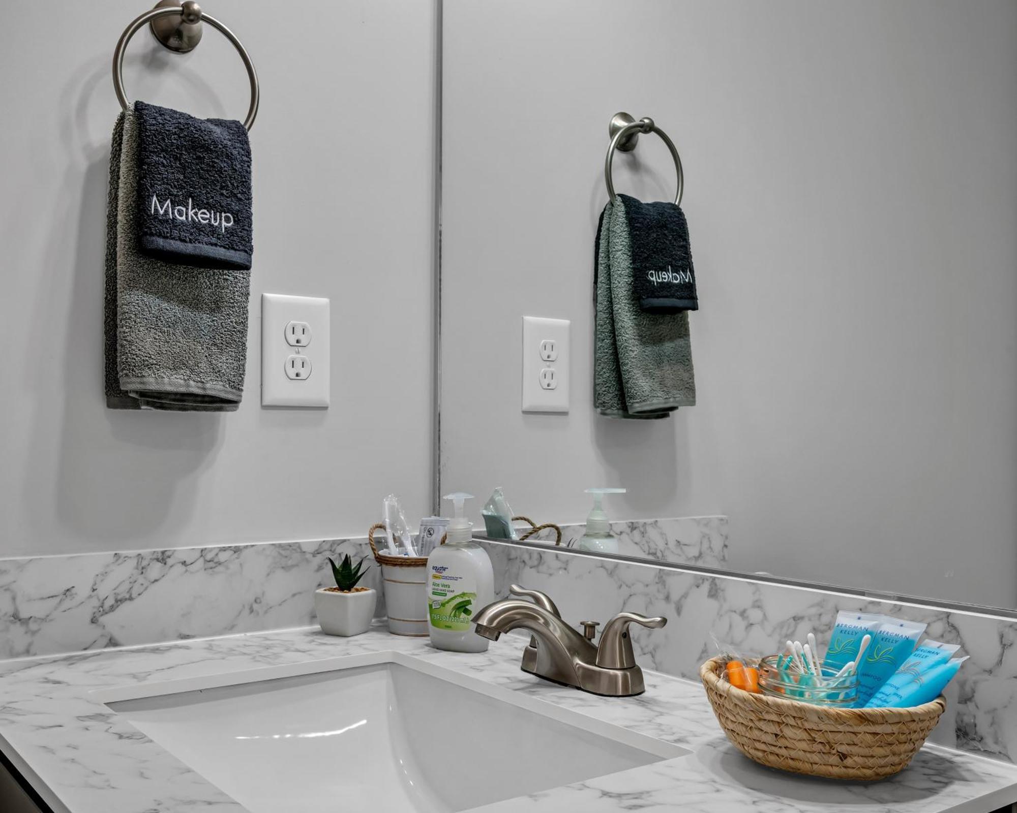 Tee Time Treasures In Sango 1625 Gold Club Ln #602 * Nashville