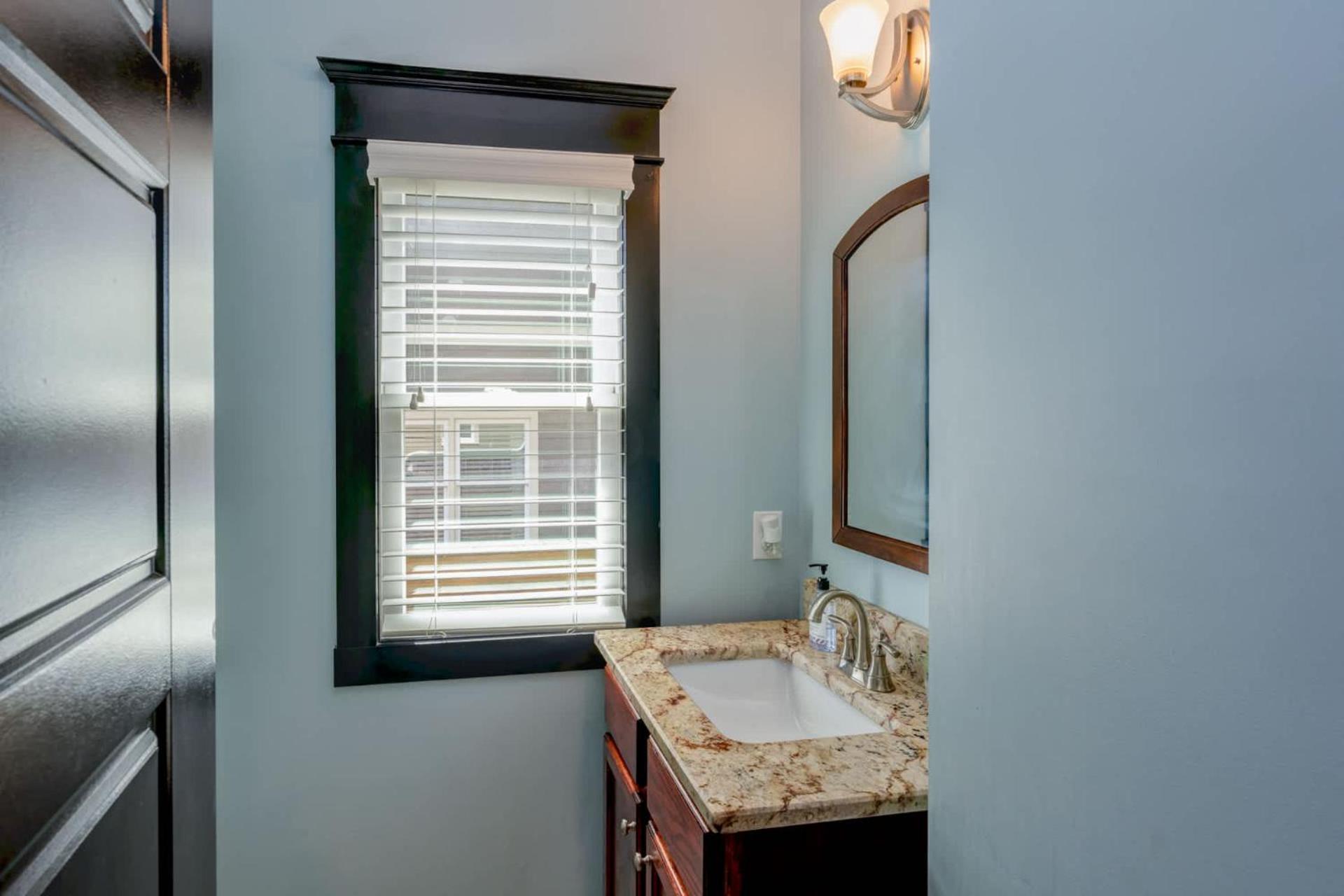 Hello Goodbye - Ultimate Experience * Nashville