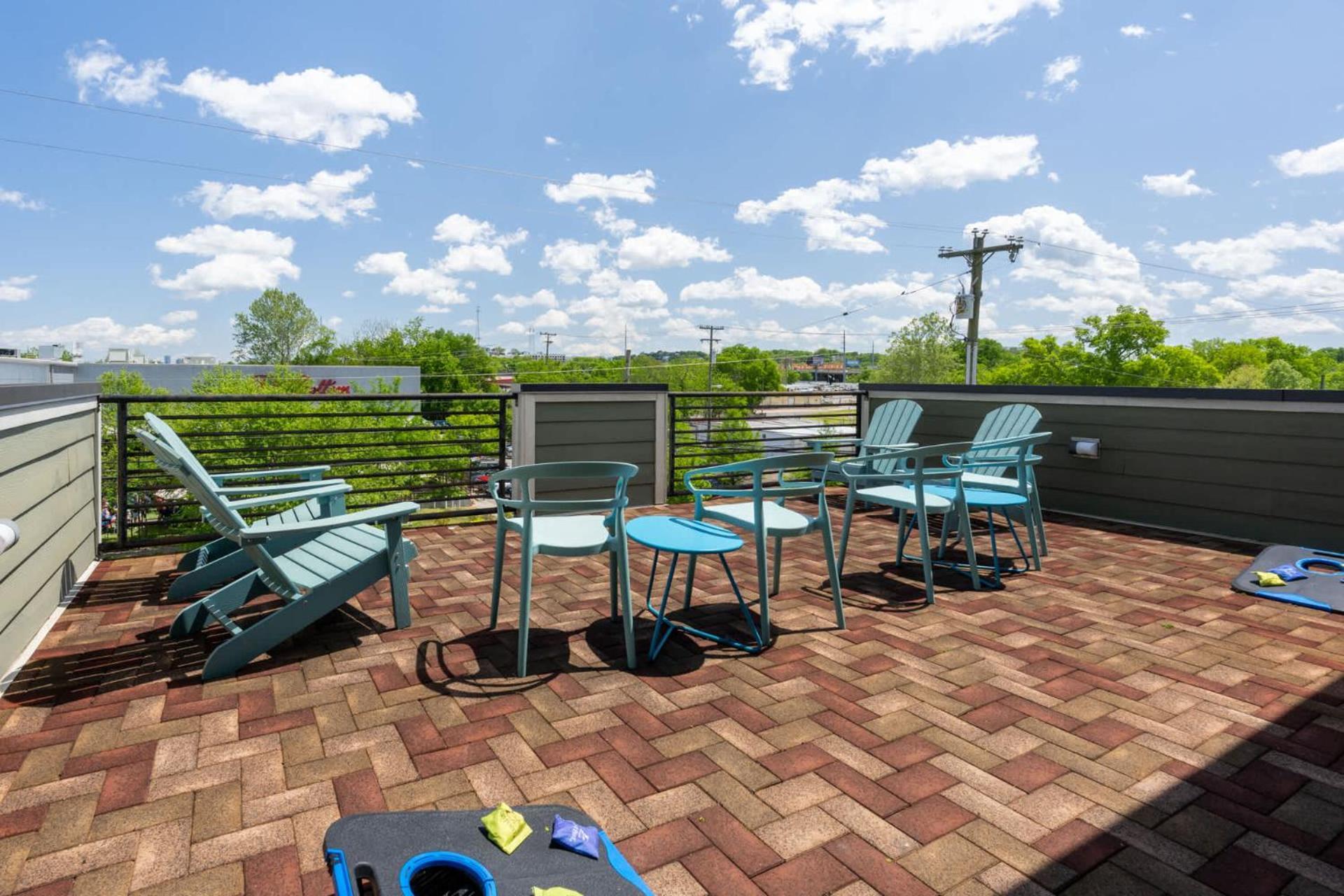 Hello Goodbye - Ultimate Experience