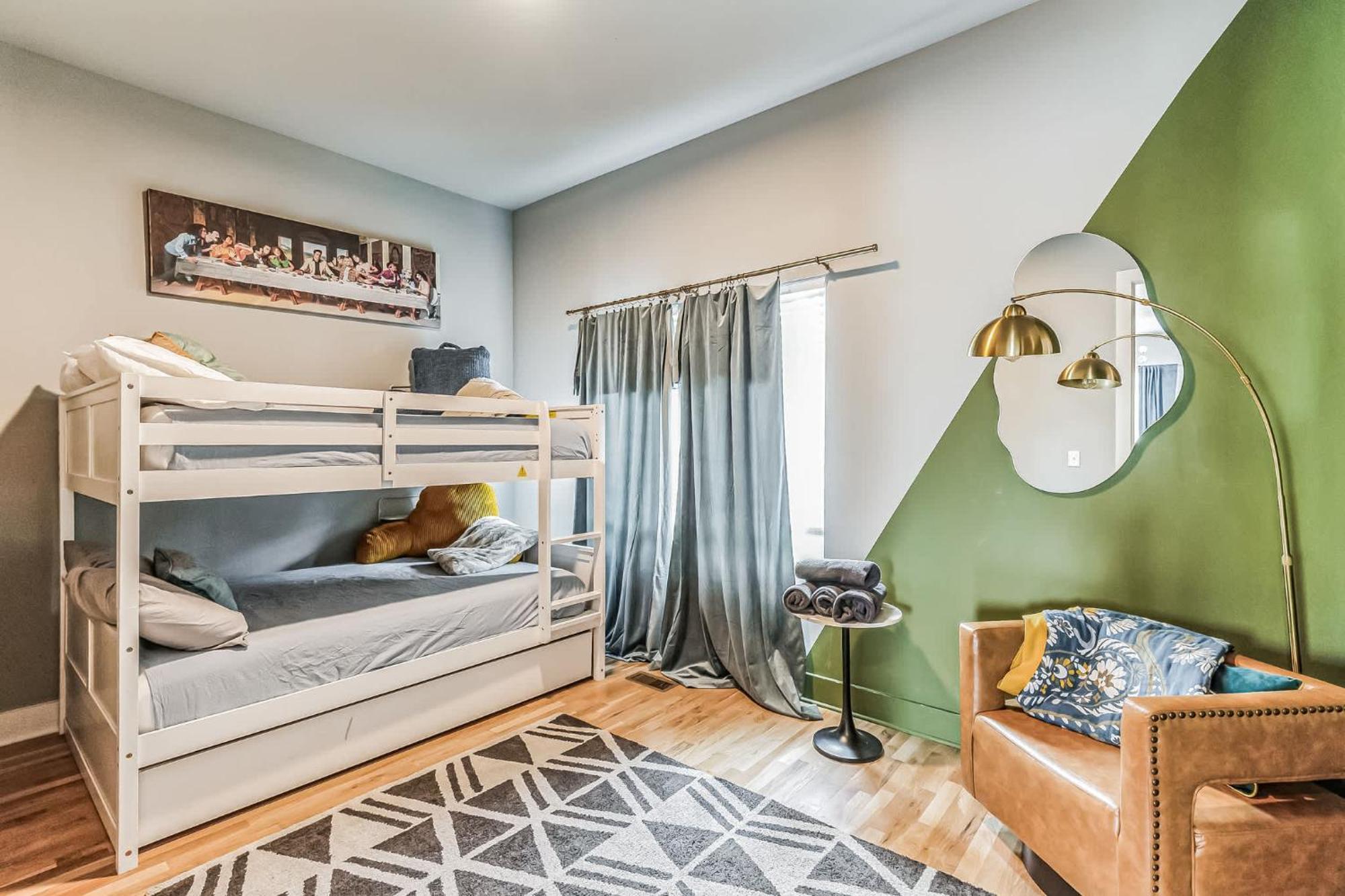 Boho Townhome For 12 Close To Dt *