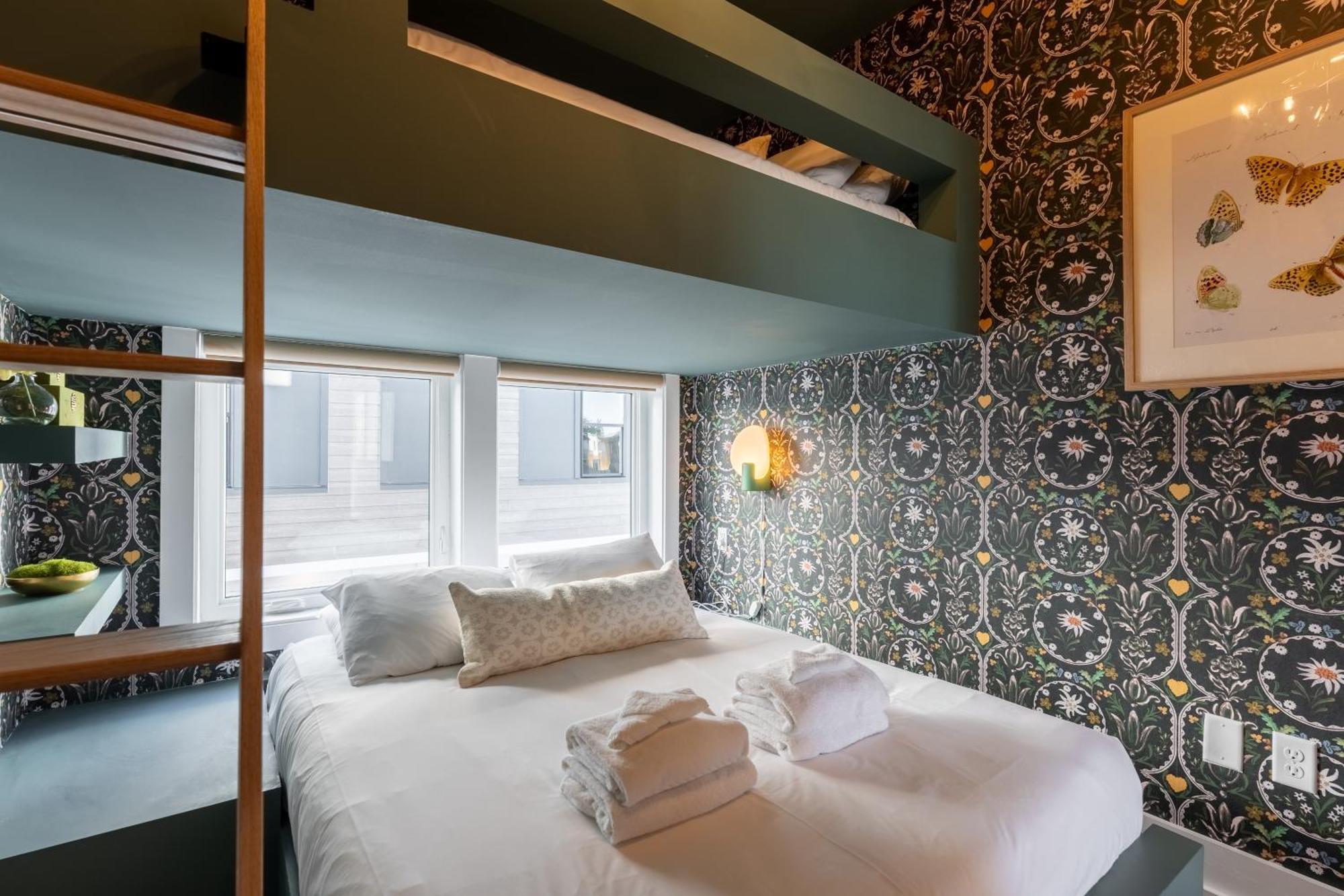 Ophelia & Owen At The Lucy By Local *