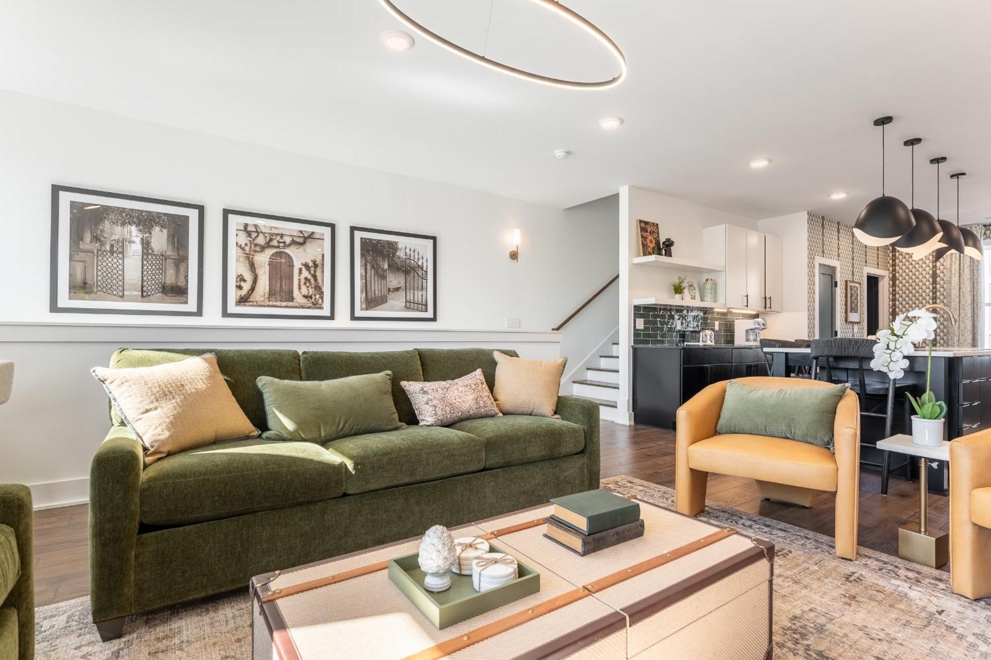 Mira & Milo At The Lucy By Local *