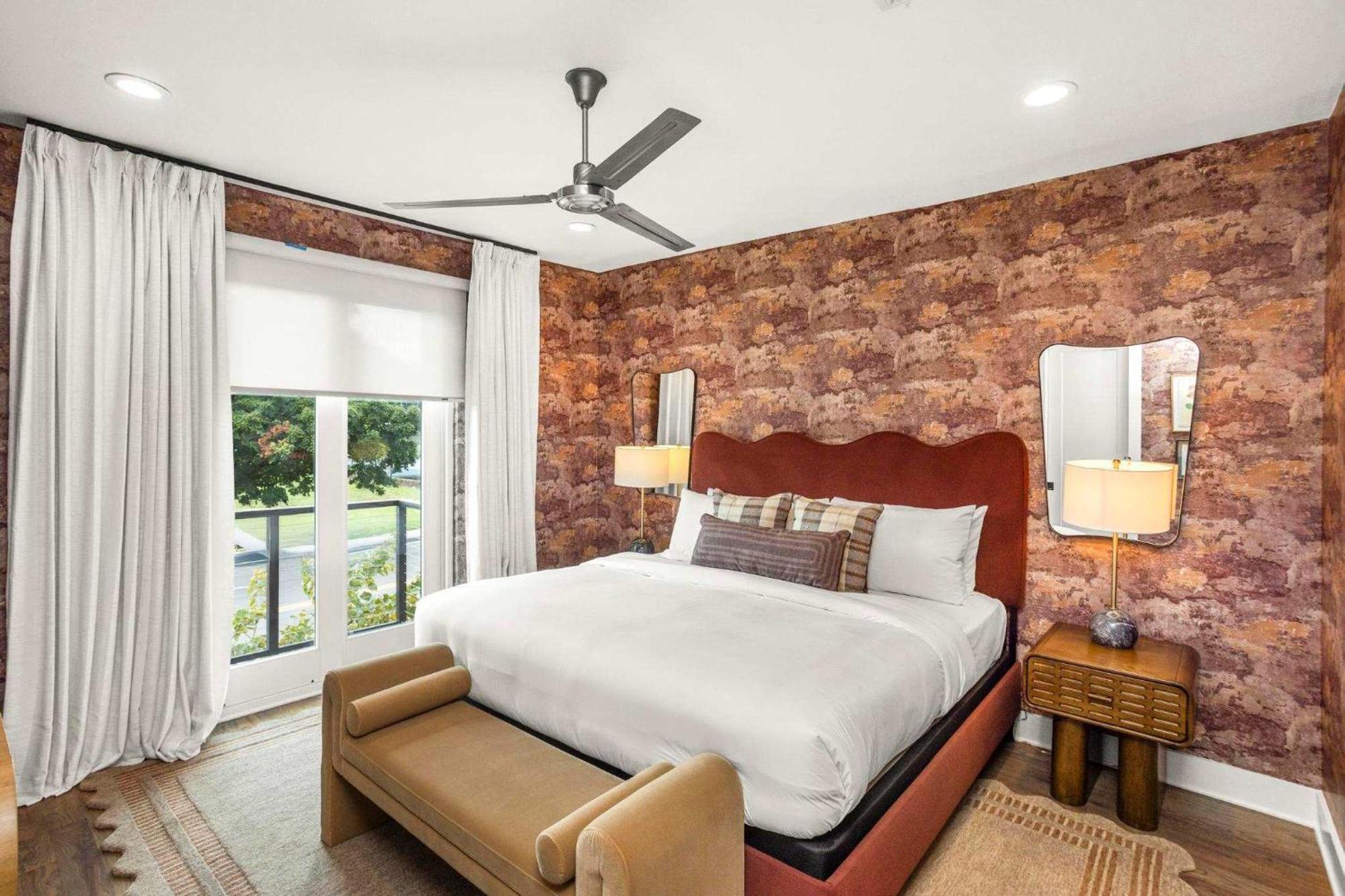 Holiday home Charm Near Broadway In Walkable 8th Ave S *