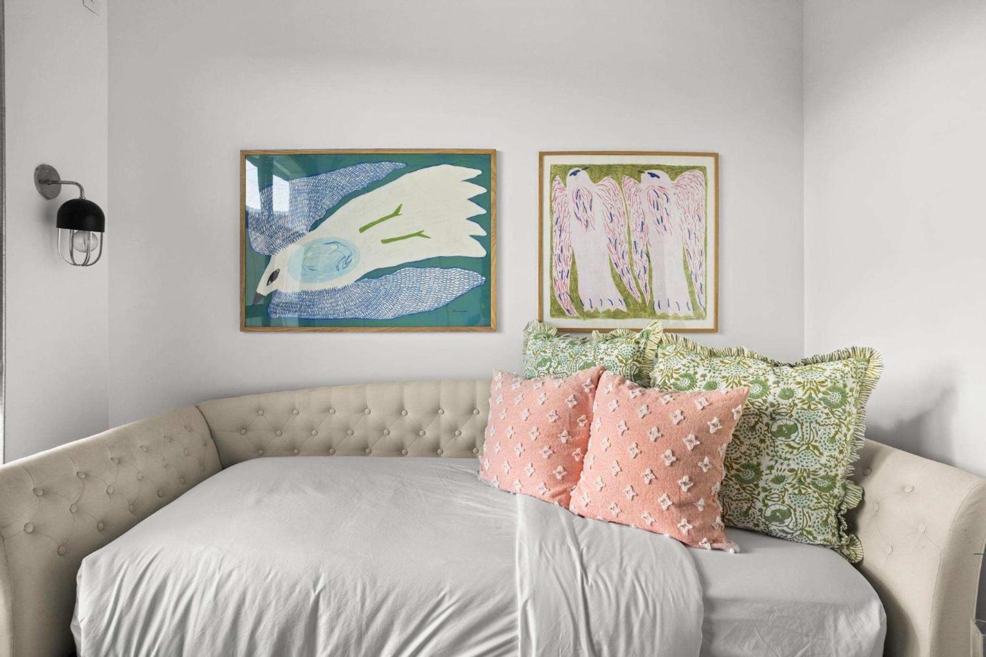 Holiday home Comedy Coffee & Hot Chicken Mins To Broadway