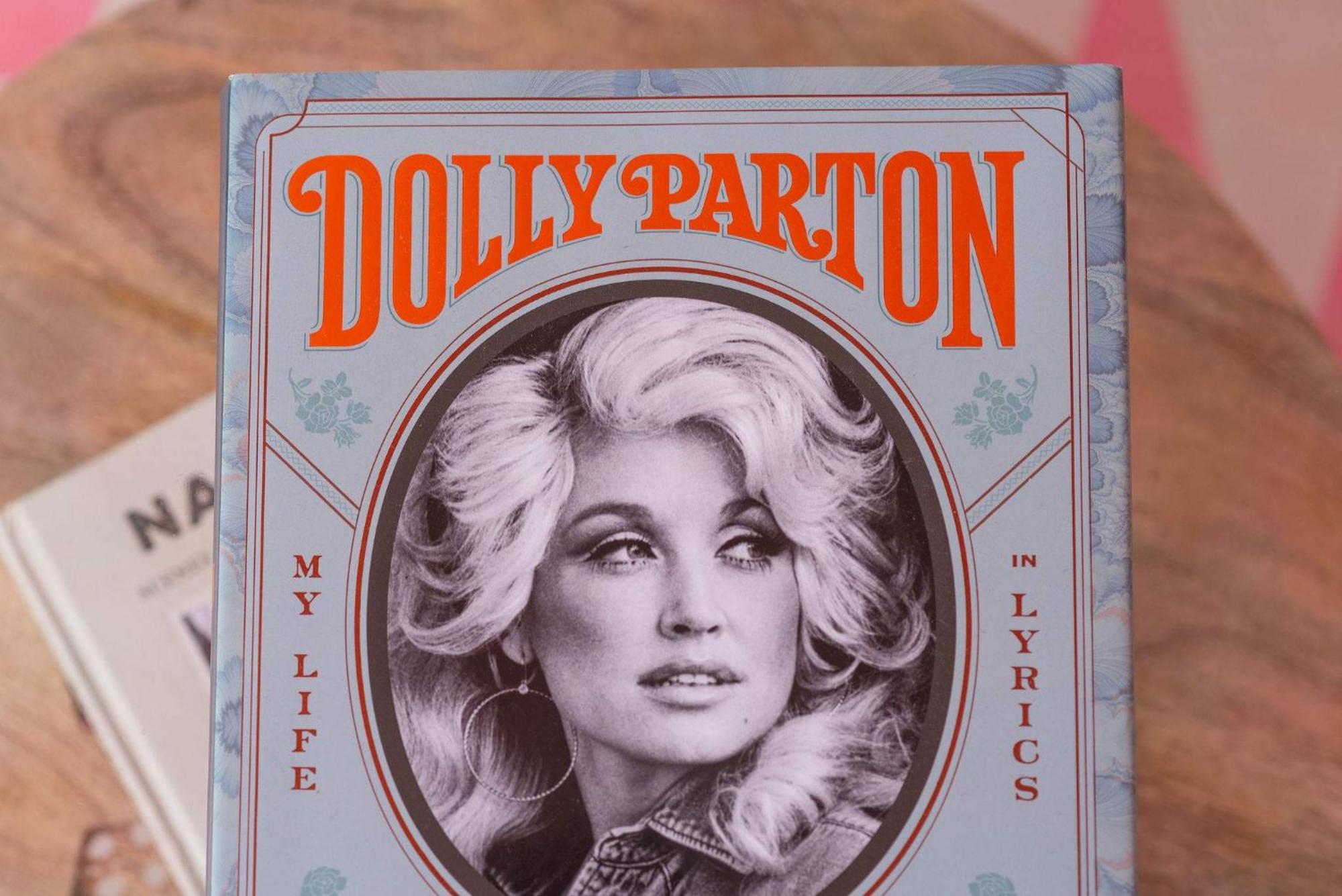 The Dolly House 8br Sleeps 24 5min To Dt Holiday home