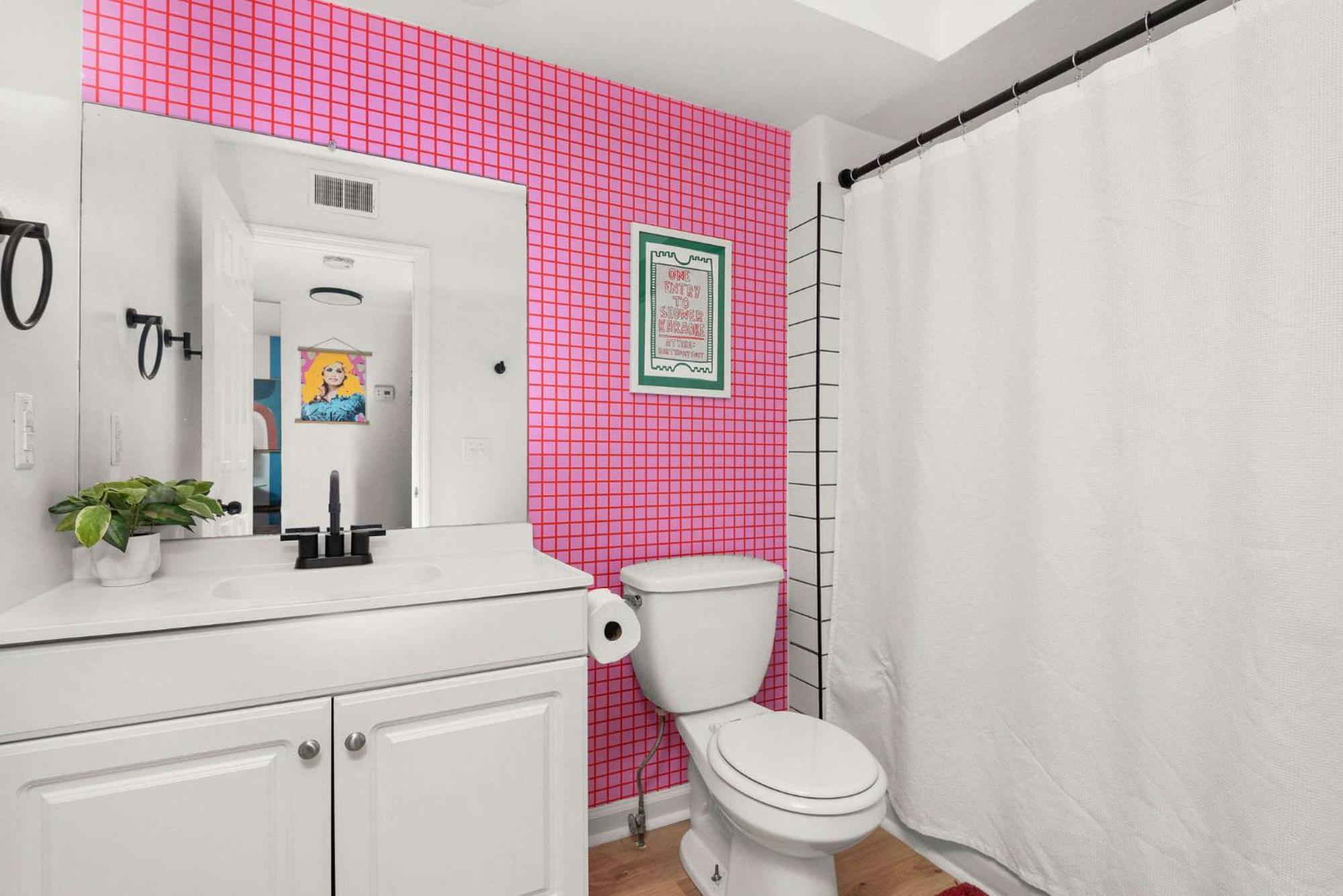 Dolly On Music Row Sleeps 12 Nashville