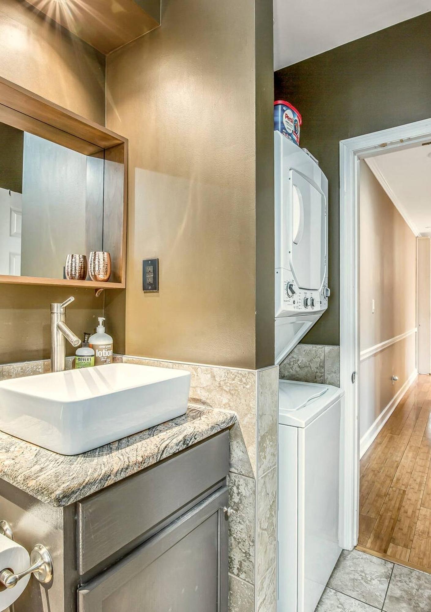 Of Downtown Nashville! Apartment Nashville