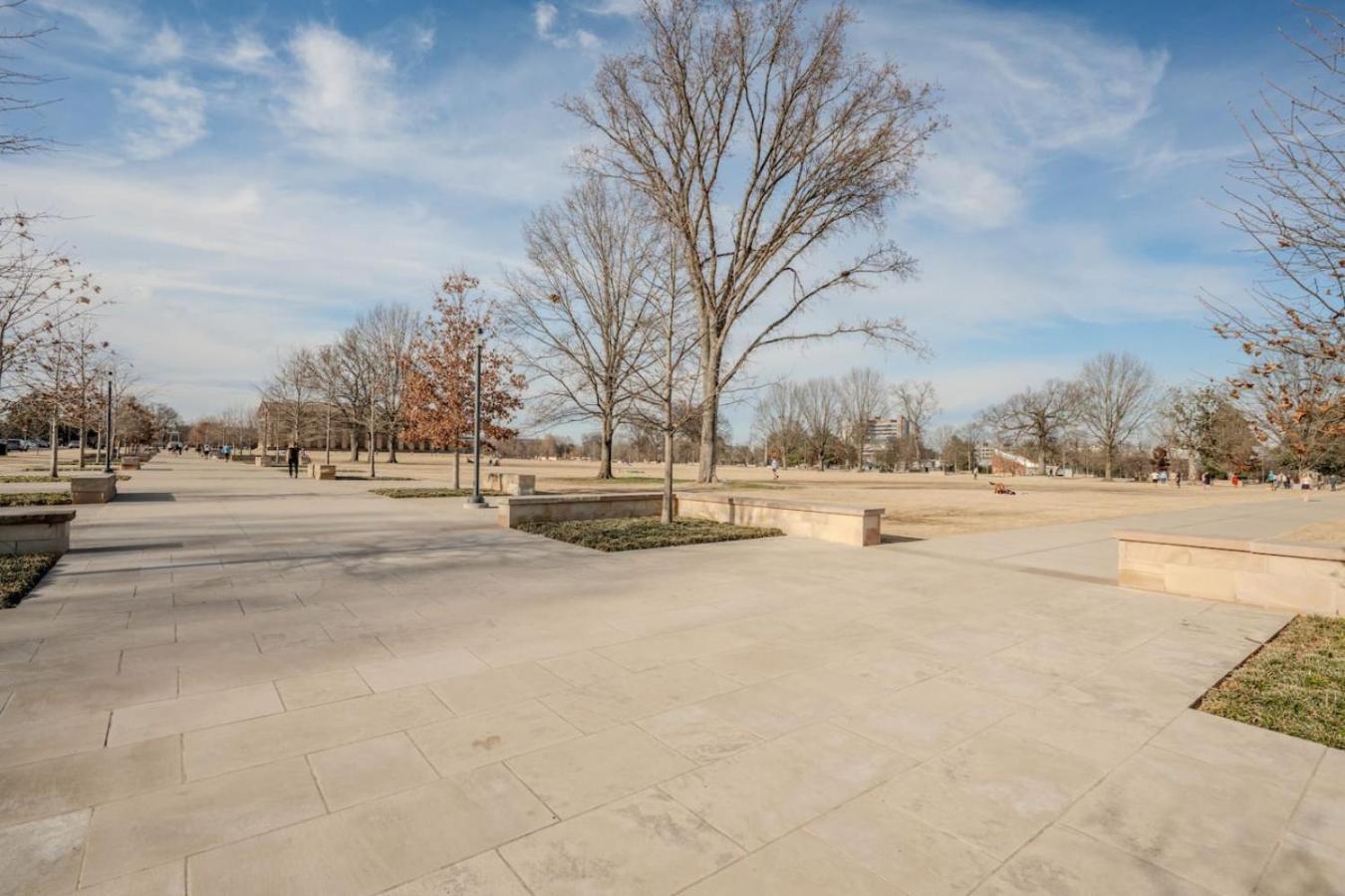 Parthenon Getaway - 2bdrm * Nashville