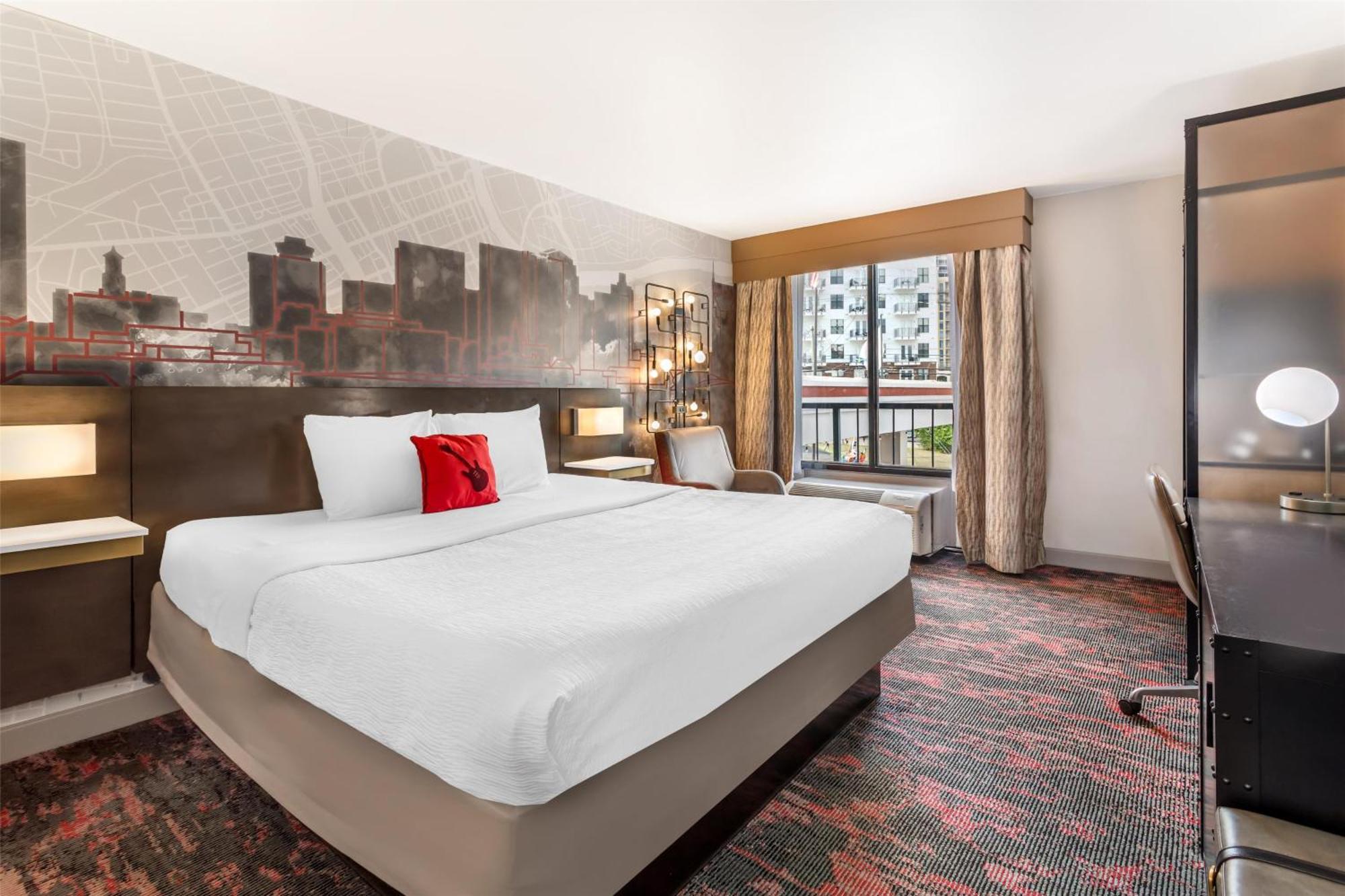 Western Downtown Music Row Hotel